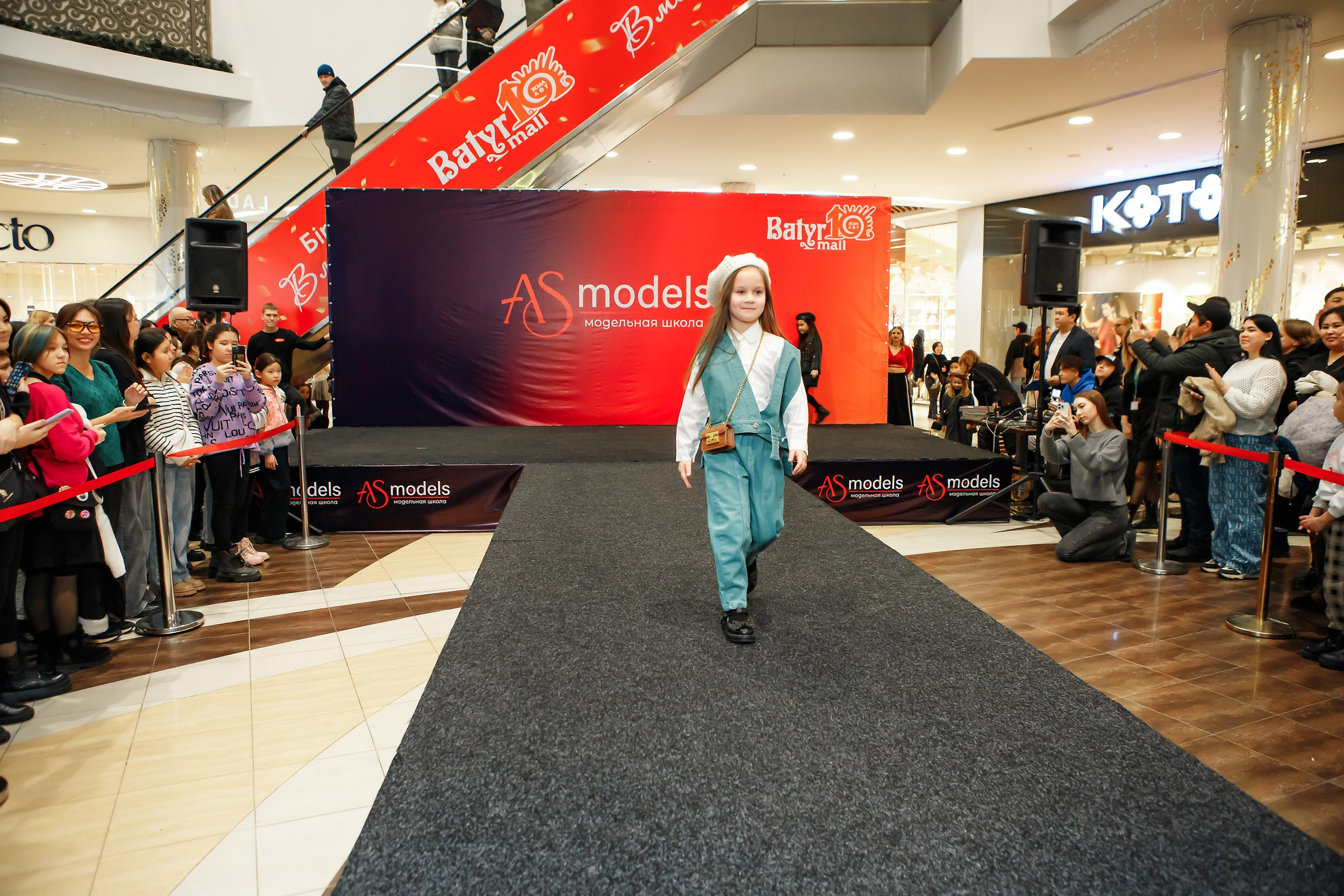 Fashion Show модельной школы AS Models. Кипятком Павлодар