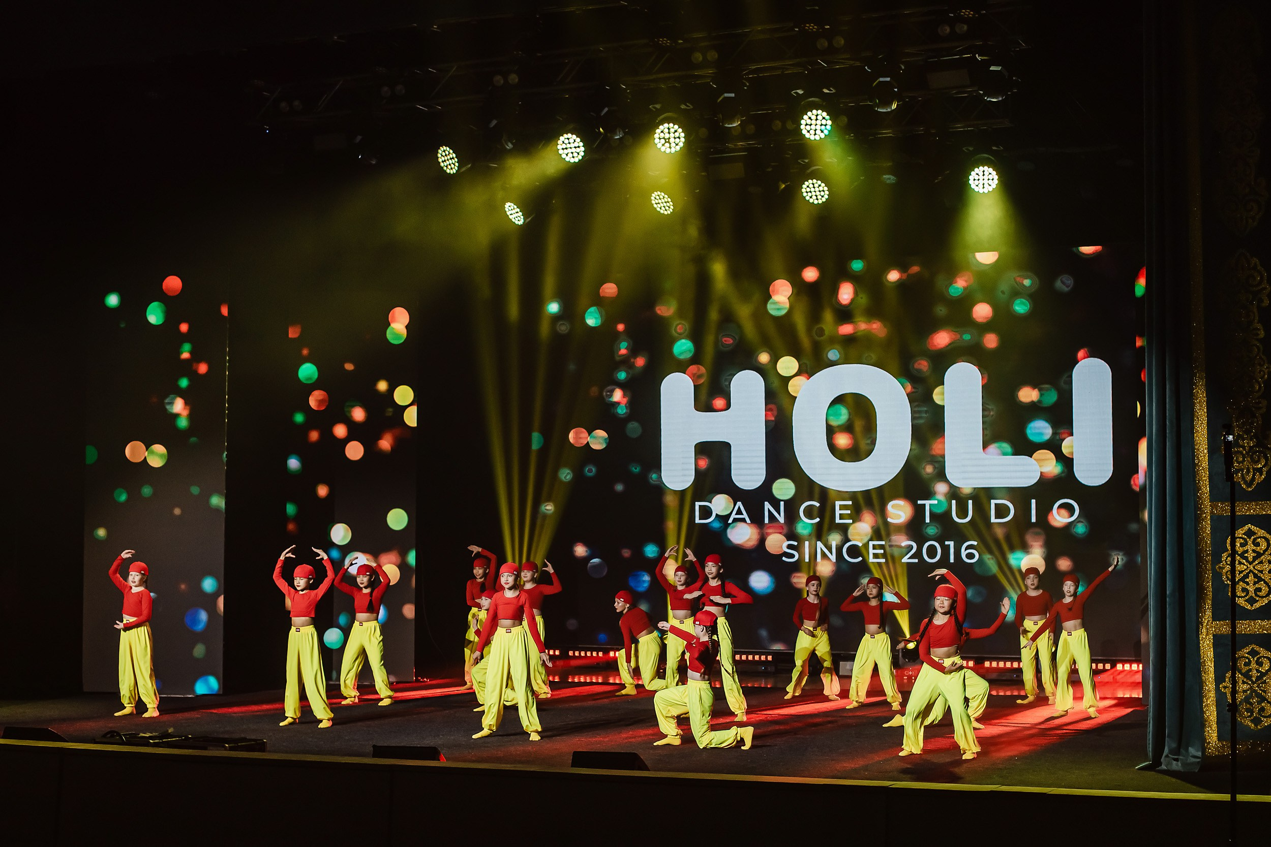 10 лет Holi Fance Studio | Part 1. Кипятком Павлодар