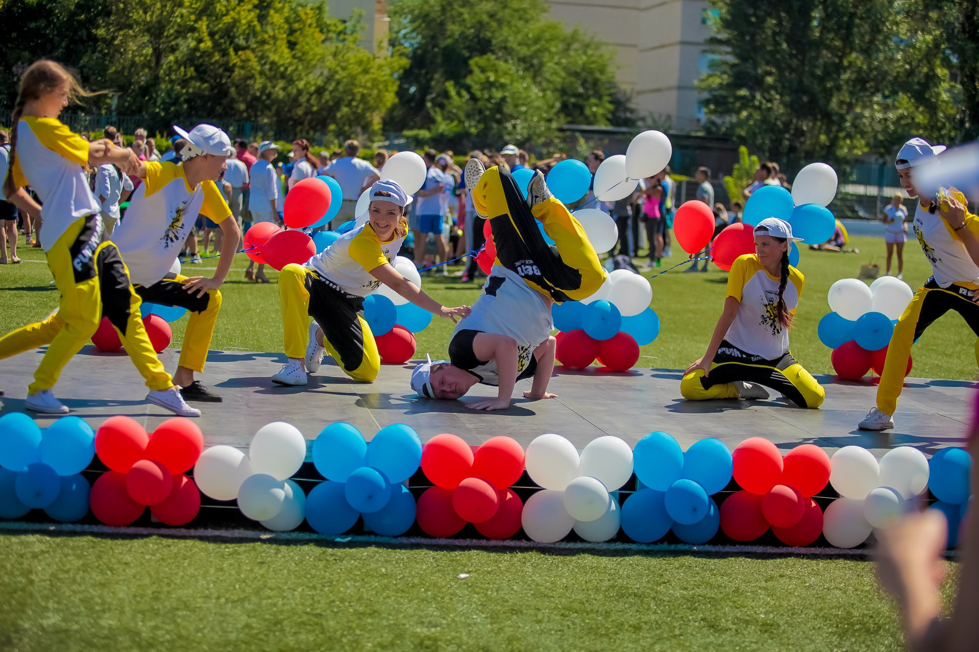День Физкульт. Максим Матвийченко и Виктория Басова профессионалы своего дела