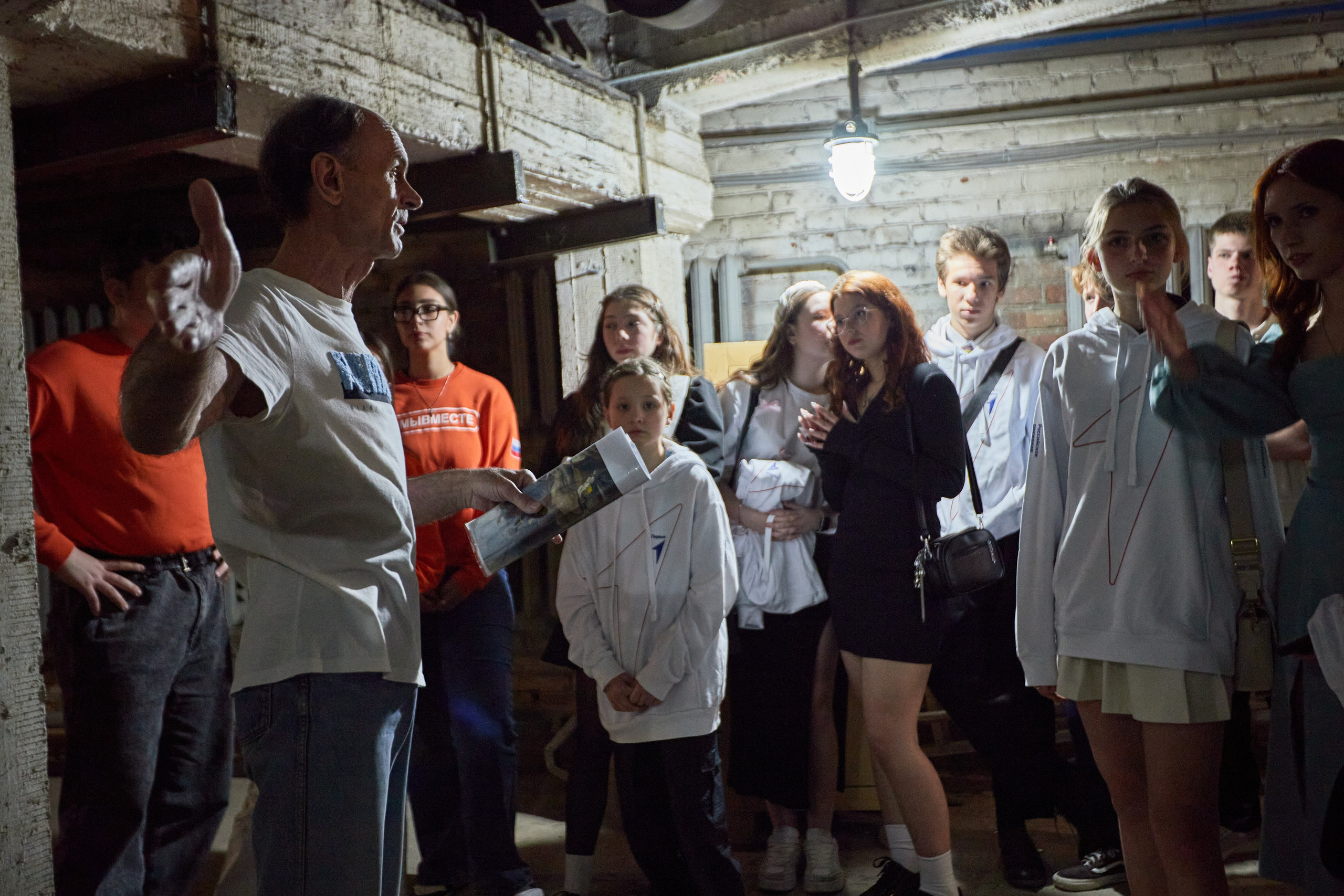 Экскурсия в театре. Фотограф Юлия Маринина