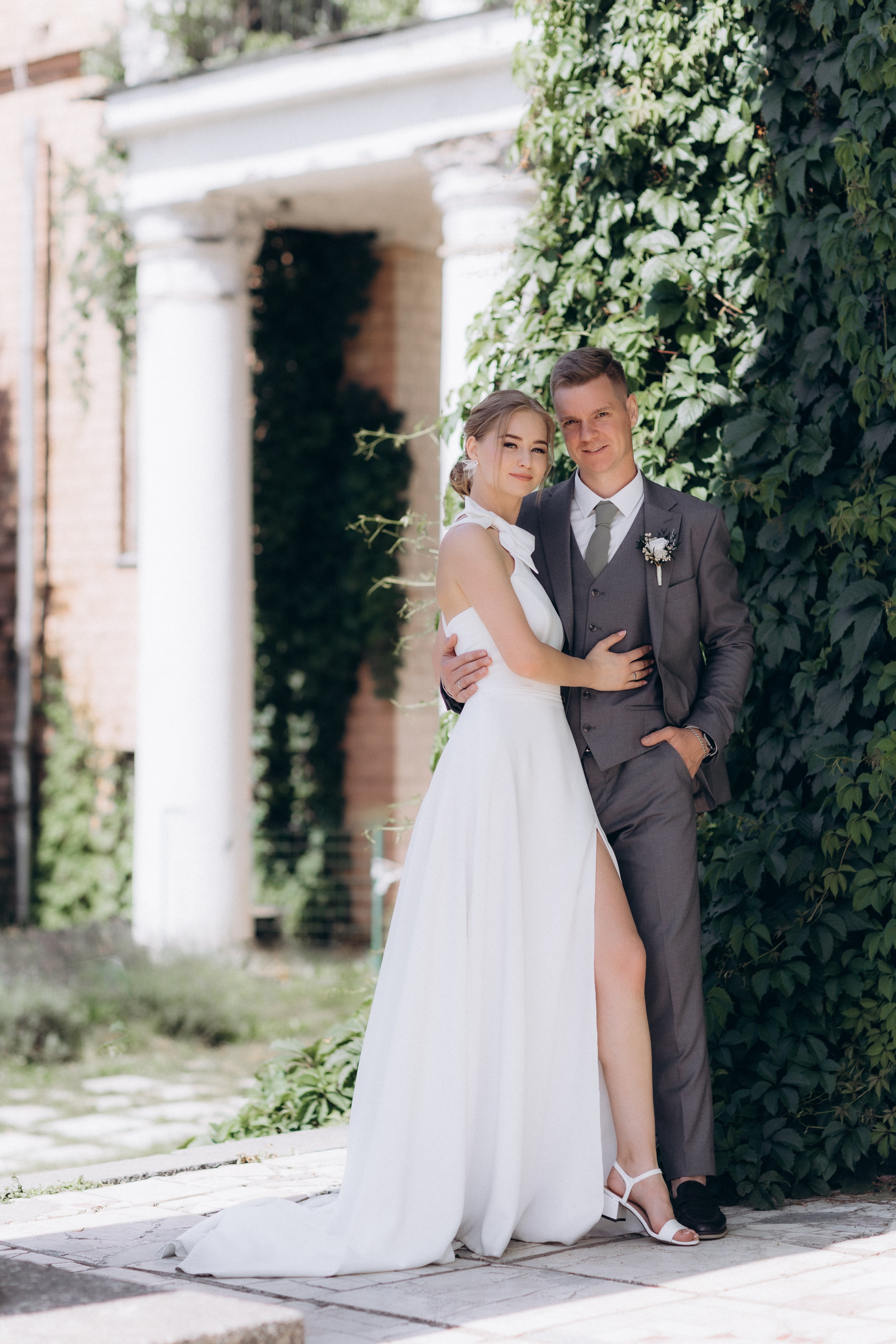 Свадебная фотосессия в Главном Ботаническом саду и в оранжерее. Свадебный фотограф в Москве Мария Крош