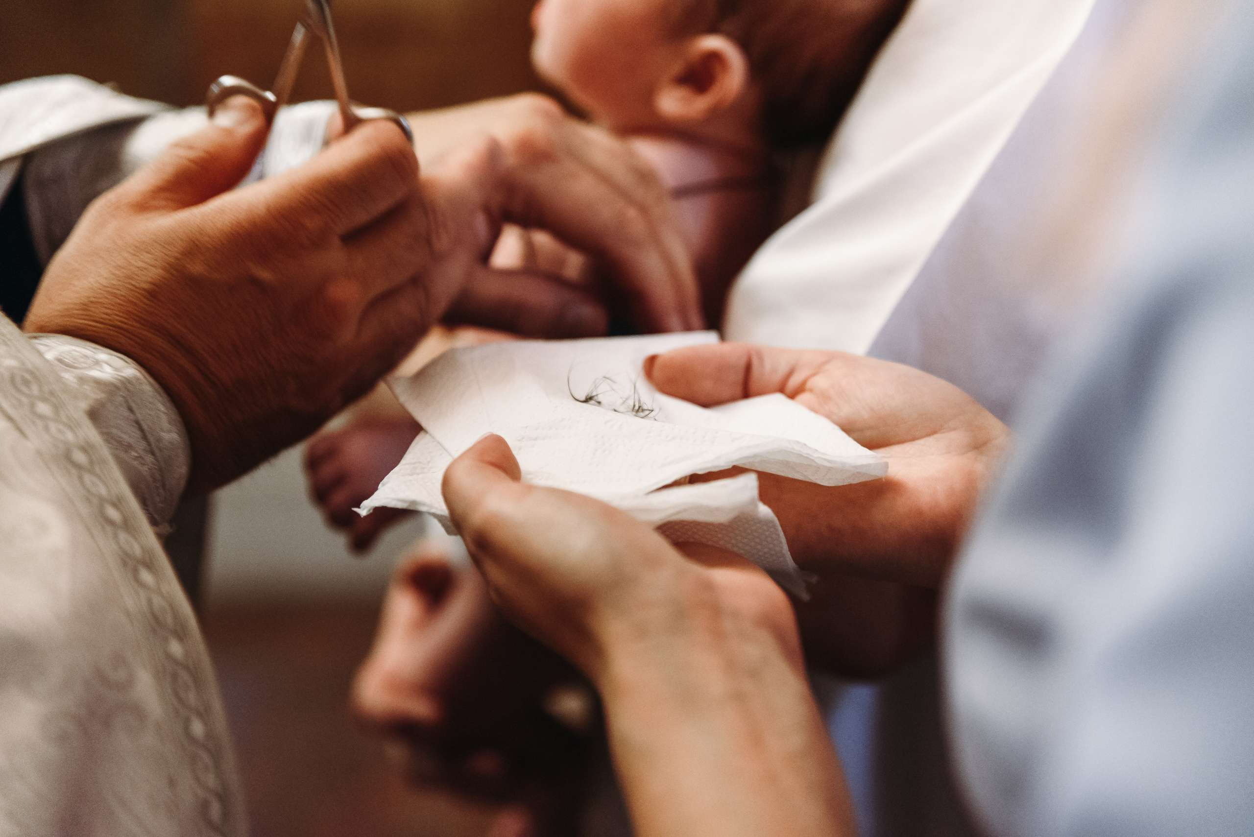 Фотосессия крещения в Минске. Церковь в Уручье. Свадебный и семейный фотограф в Минске Филиппович Александр