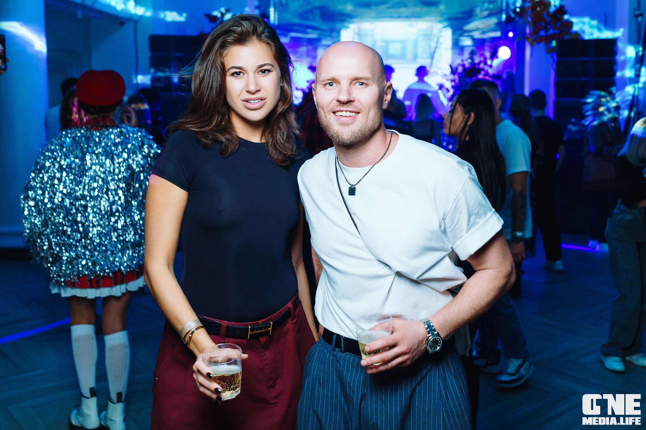 Фоторепортаж из клуба Universal. One Media Life: фоторепортажи, фотоотчеты с мероприятий и заведений