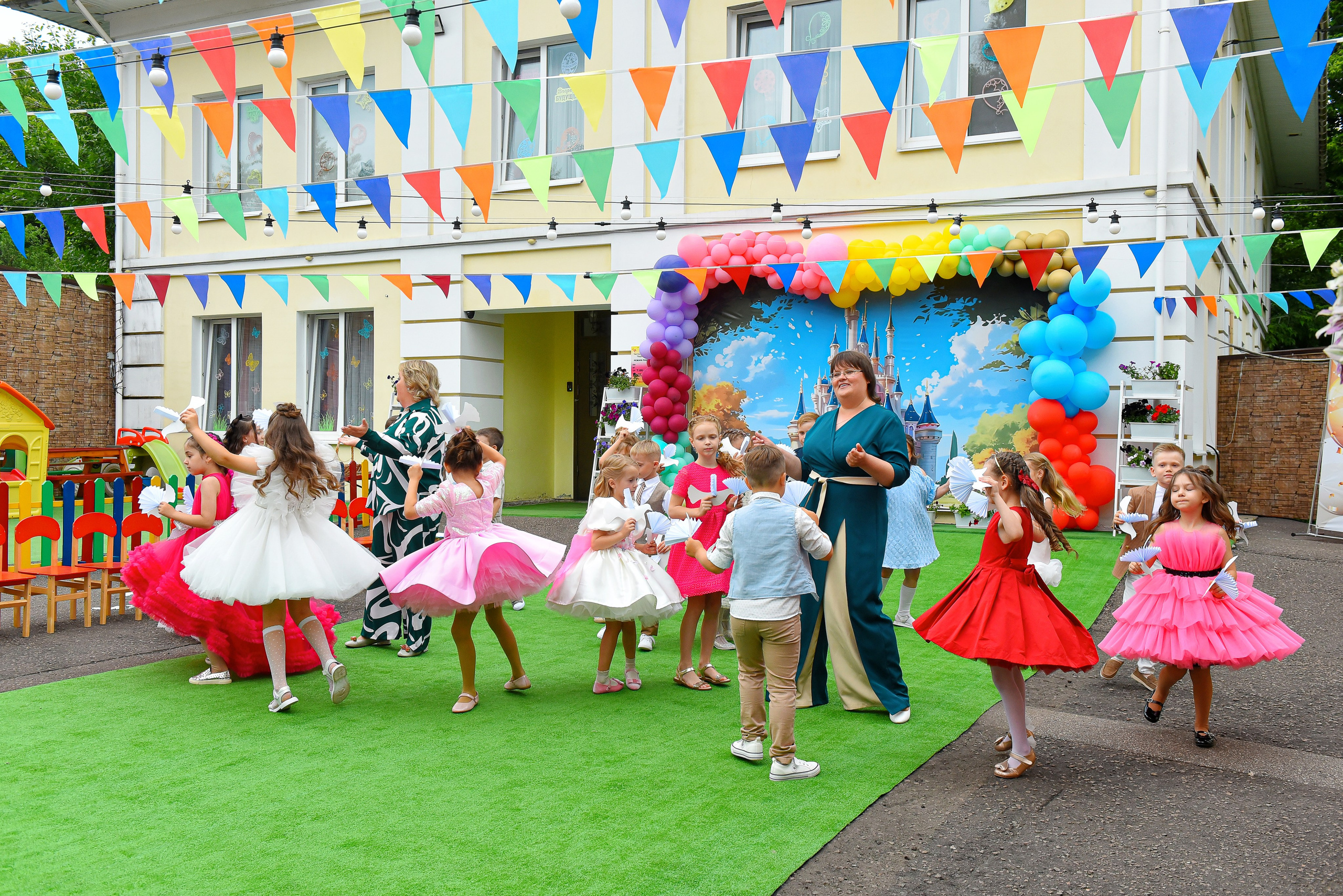 Детский сад. Римма Гусакова. Выпускные фотокниги. Детские и семейные фотосессии
