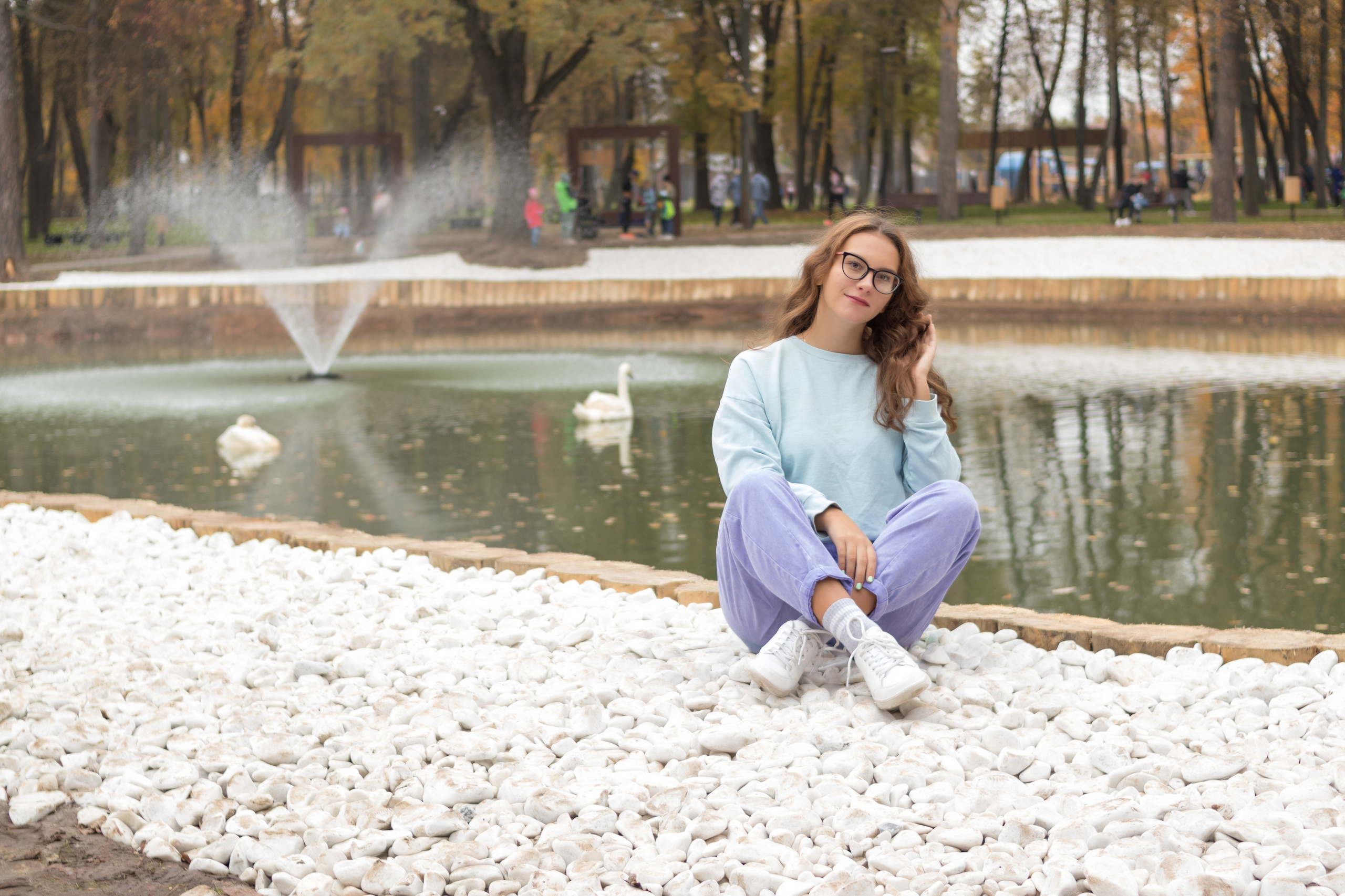 Вероника и Полина в парке им. О. Степанова октябрь 2021. Фотограф в Серпухове Наталья Руденко