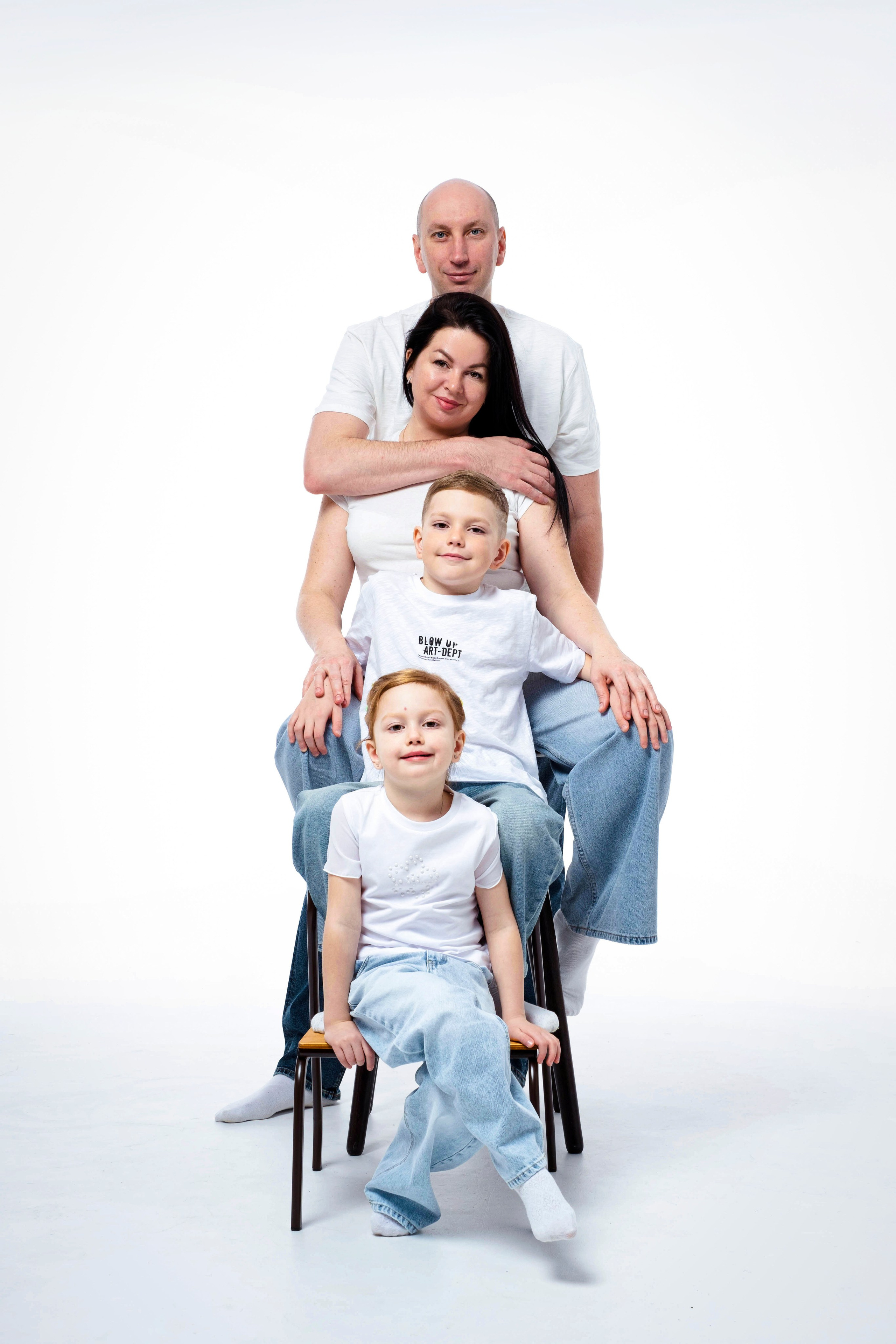 Семья Васютиных. Студийный, портретный, семейный фотограф Южно-Сахалинска Яна Радаева