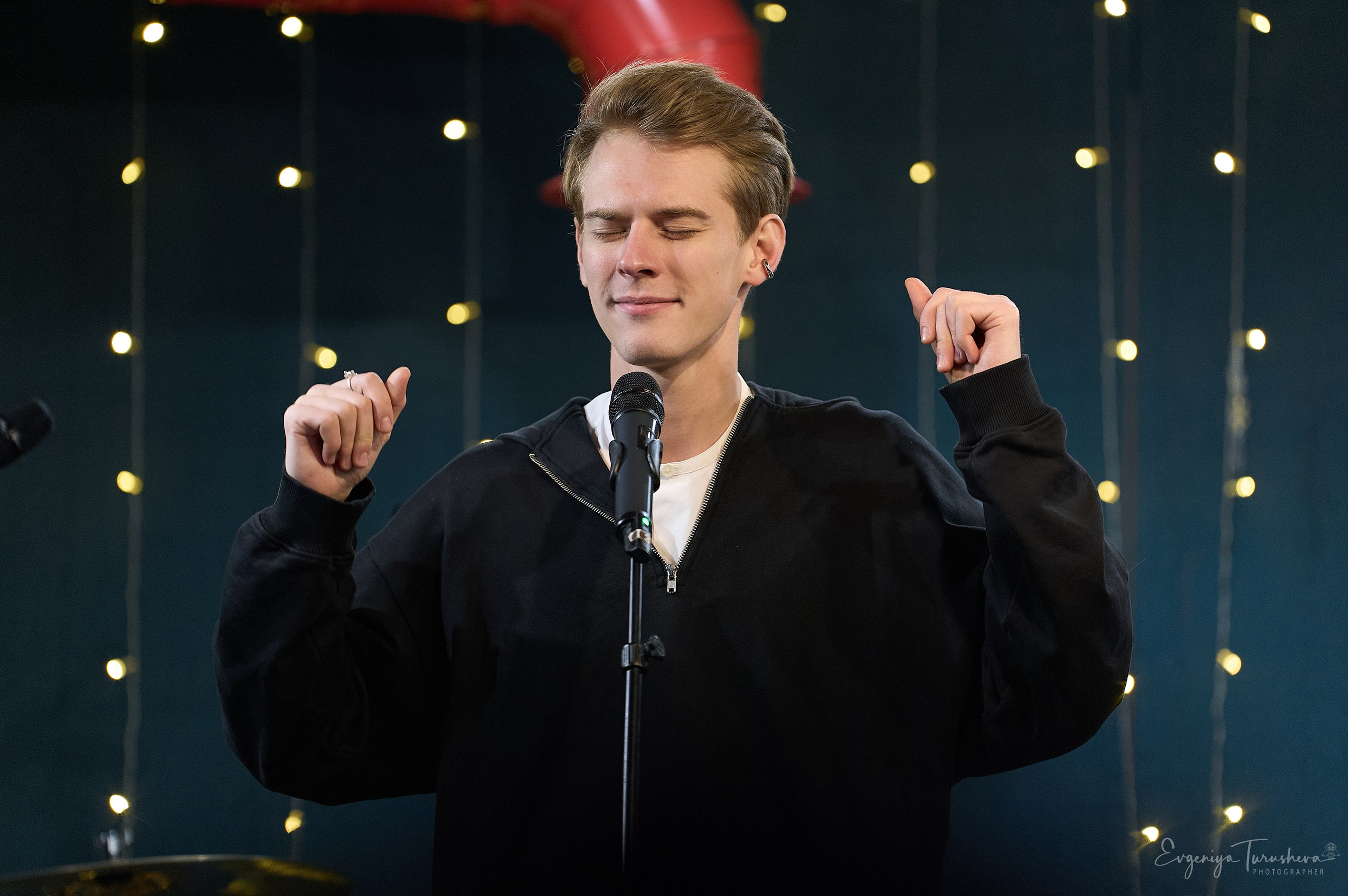 Каша без топора | 16.02.2026 | Сольный концерт Александра Казакова. Фотограф Евгения Турушева