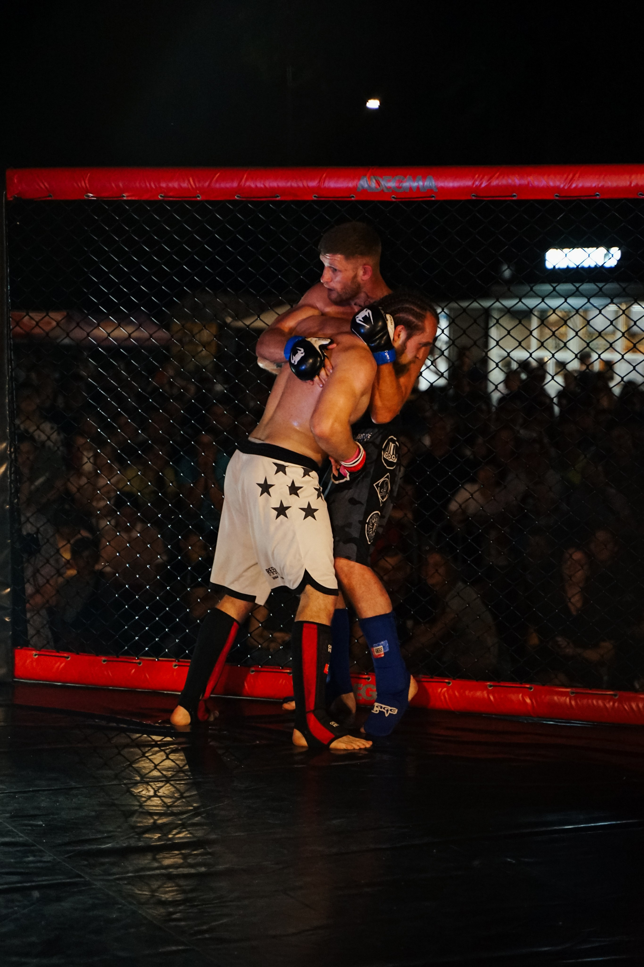 Вечер боев в ЦПКиО. Фотограф Надежда Погребняк | Рязань | Москва