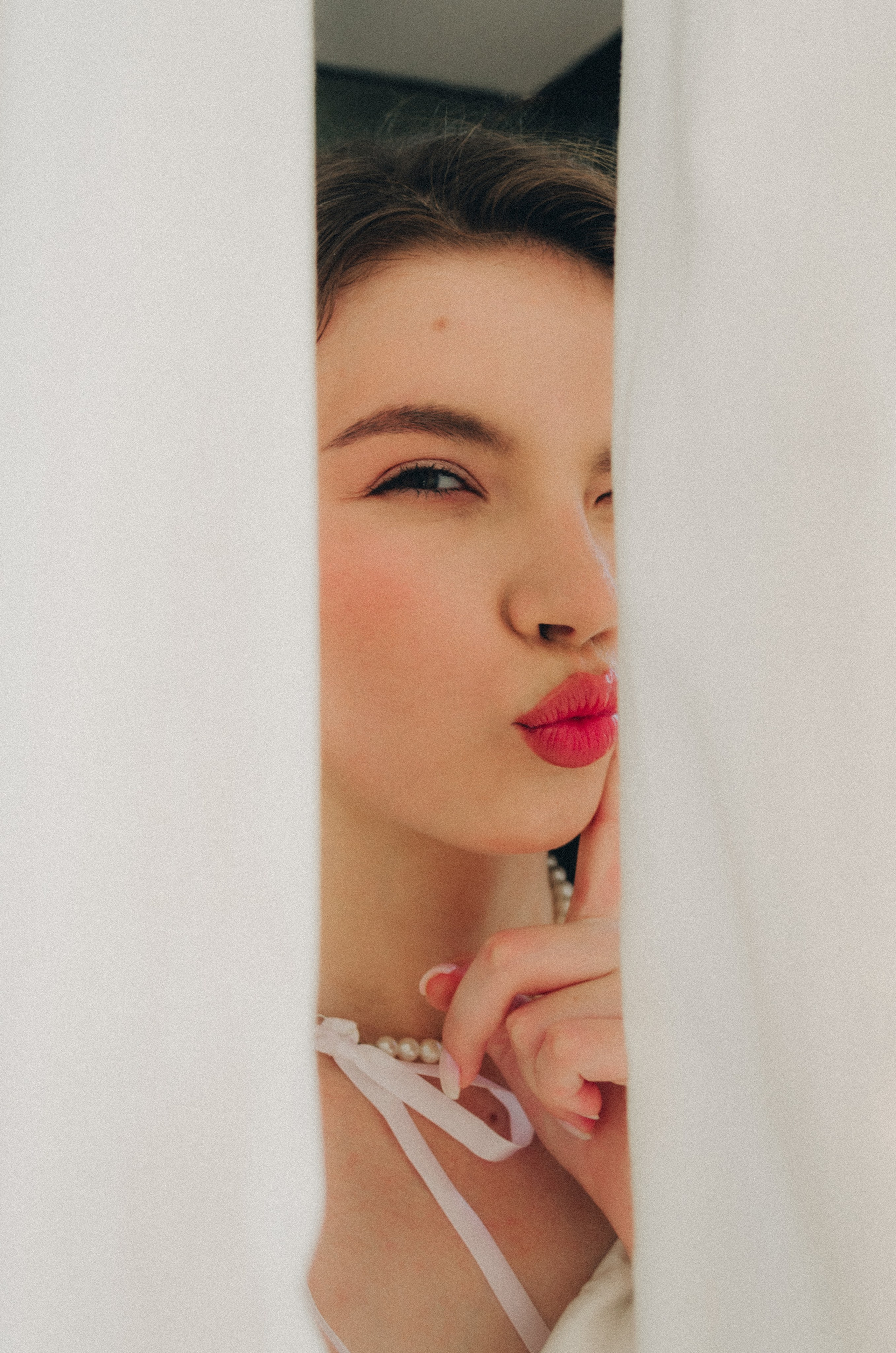 Фотосессия в стиле old money vintage. Денисова Аля — фотограф для парных съемок и индивидуальных историй в Барнауле