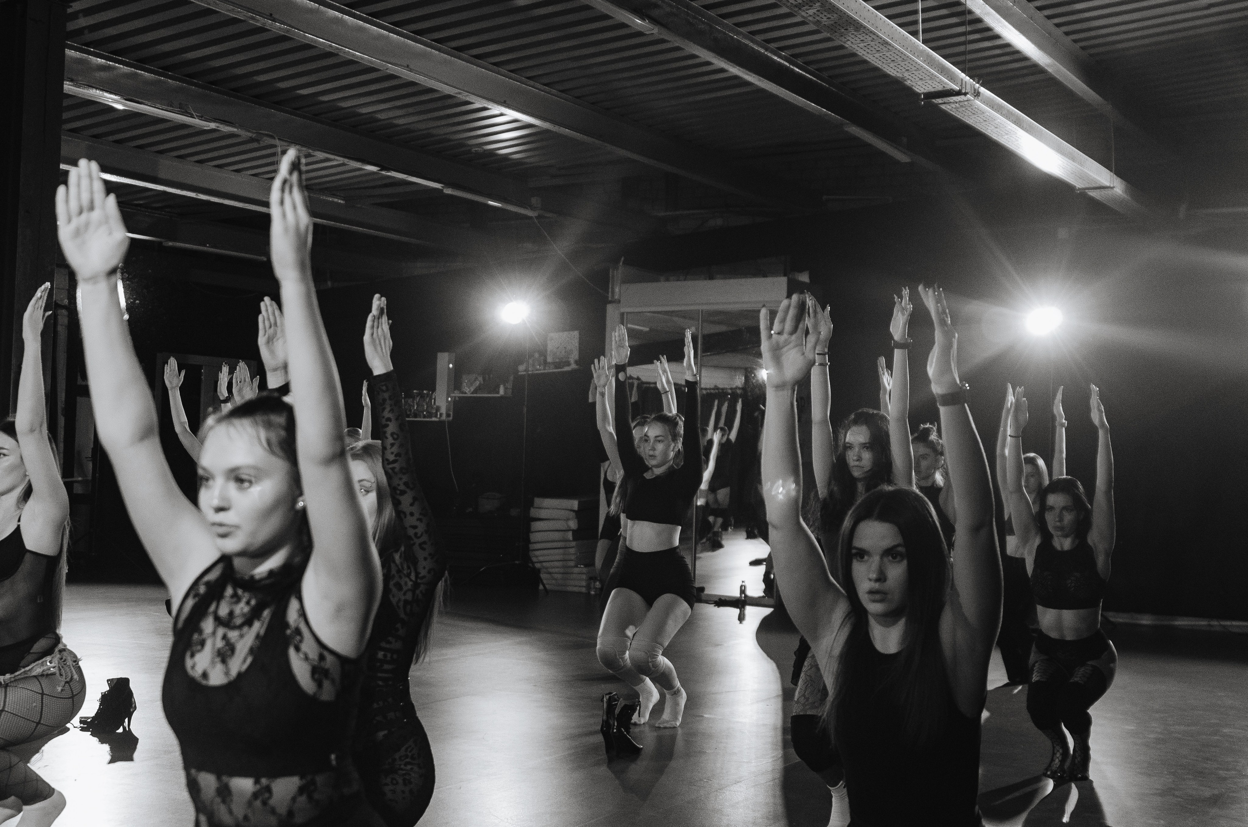 Мастер-классы по High Heels/Girly hip-hop от Оксаны ATTA. Денисова Аля — фотограф для парных съемок и индивидуальных историй в Барнауле