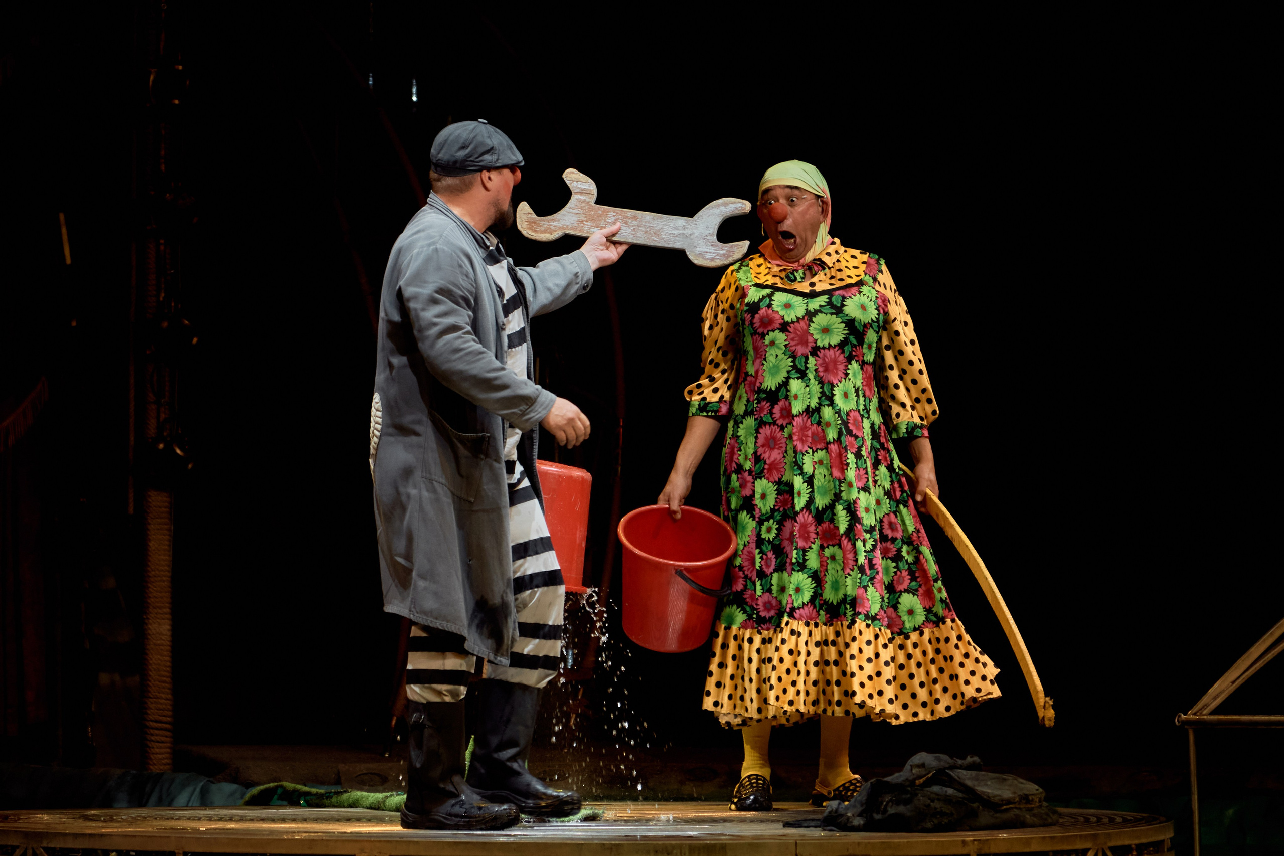 Цирк «На воде». Фотограф