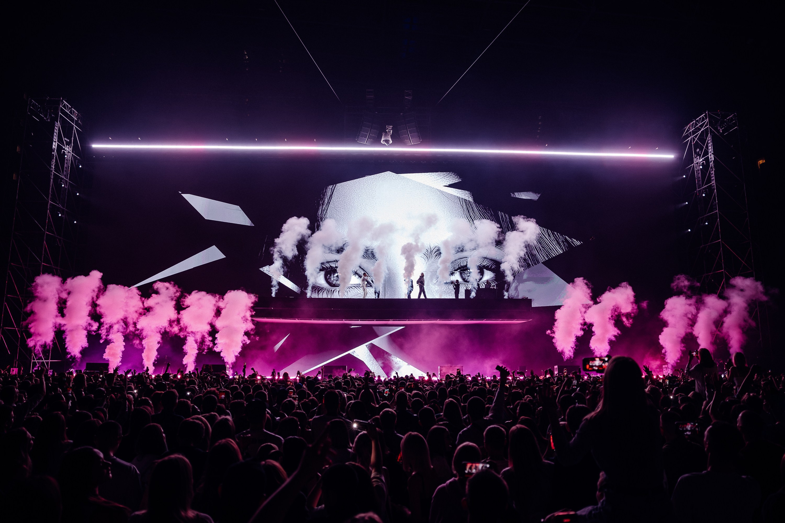 MACAN | MOSCOW | 2024. OOPS