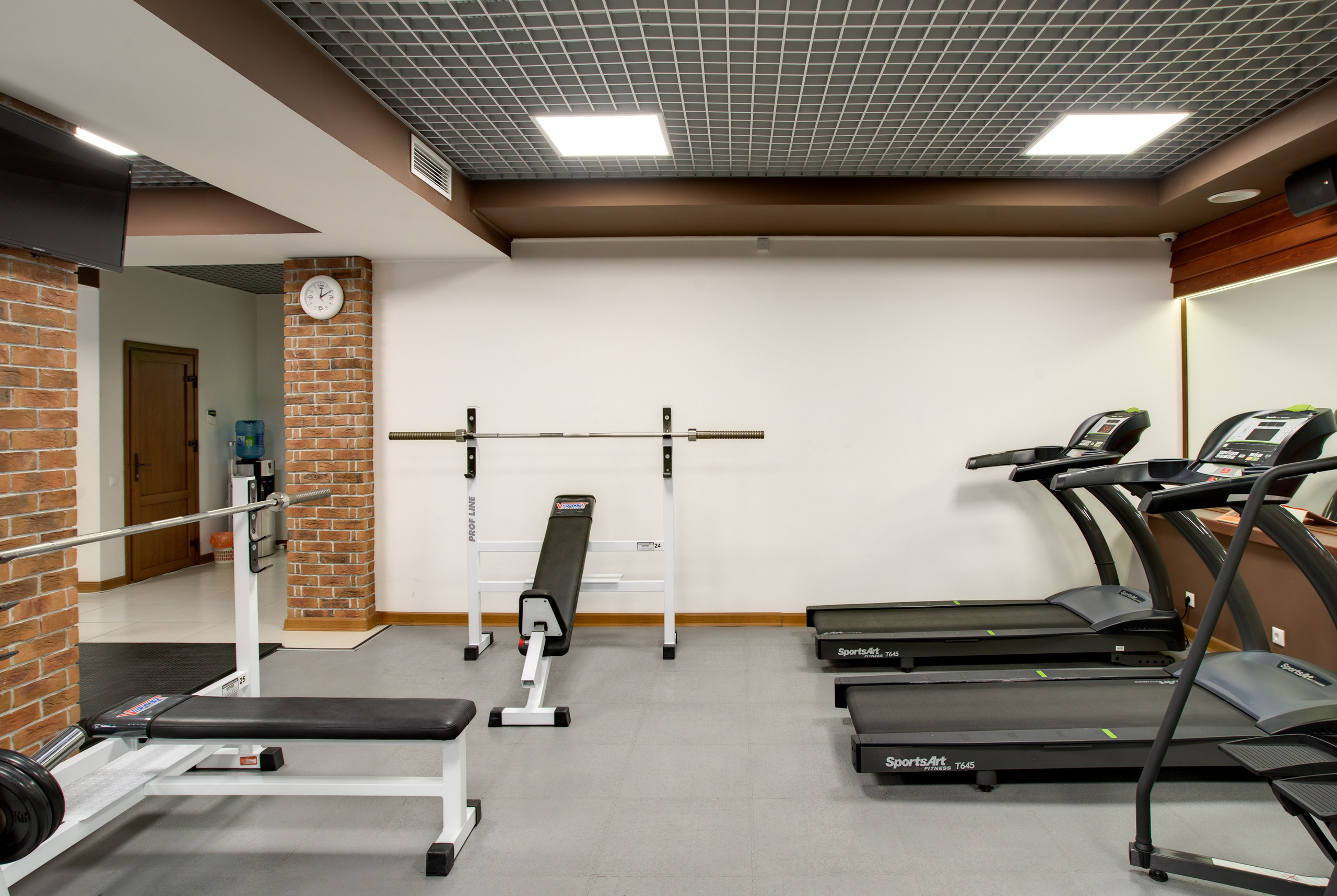 Фитнес зал в Новороссийске. Интерьерный фотограф в Сочи | Роман Сусленко