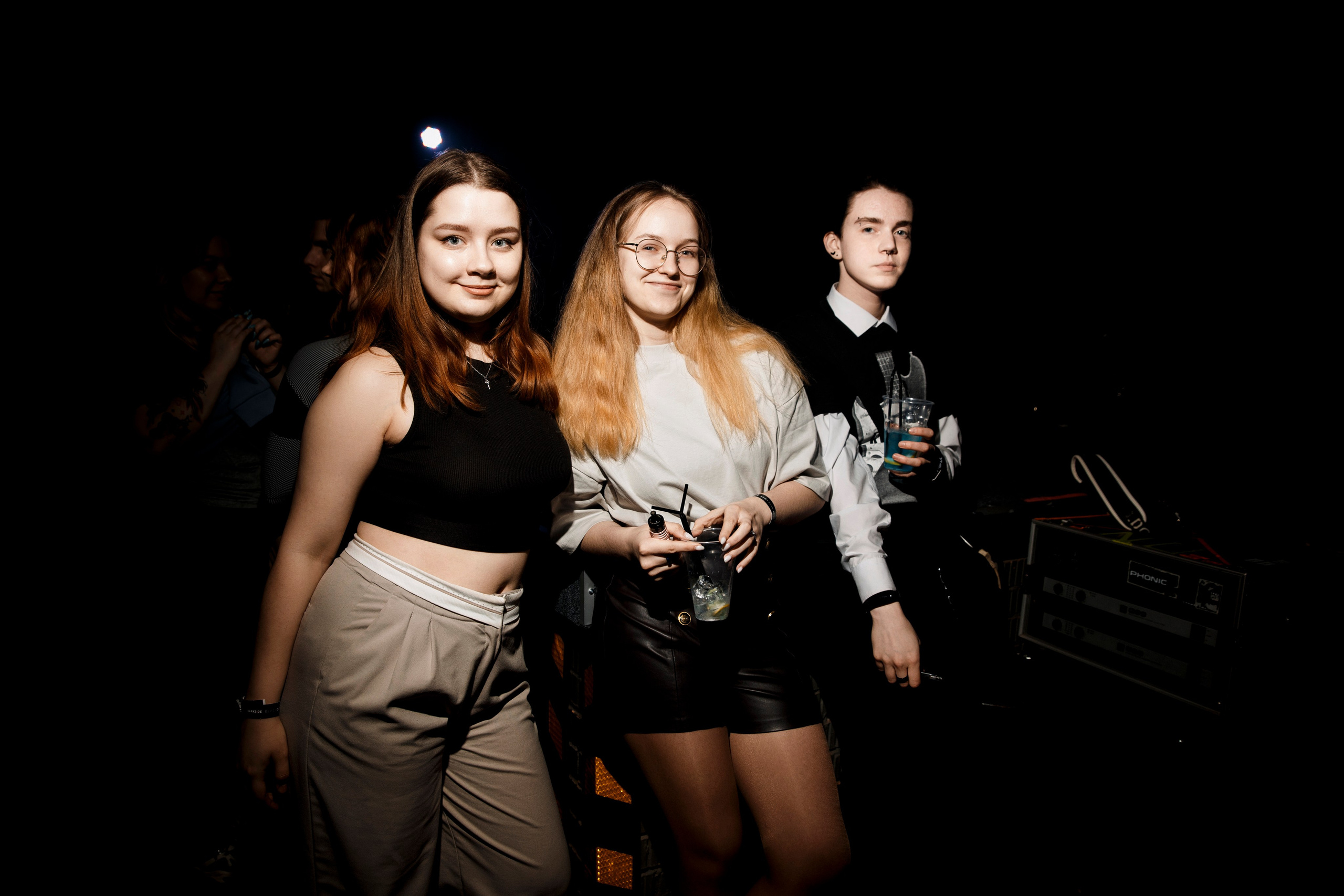 Darkside BlackOut. Свадебный и репортажный фотограф в Ярославле Евгений Шовдин