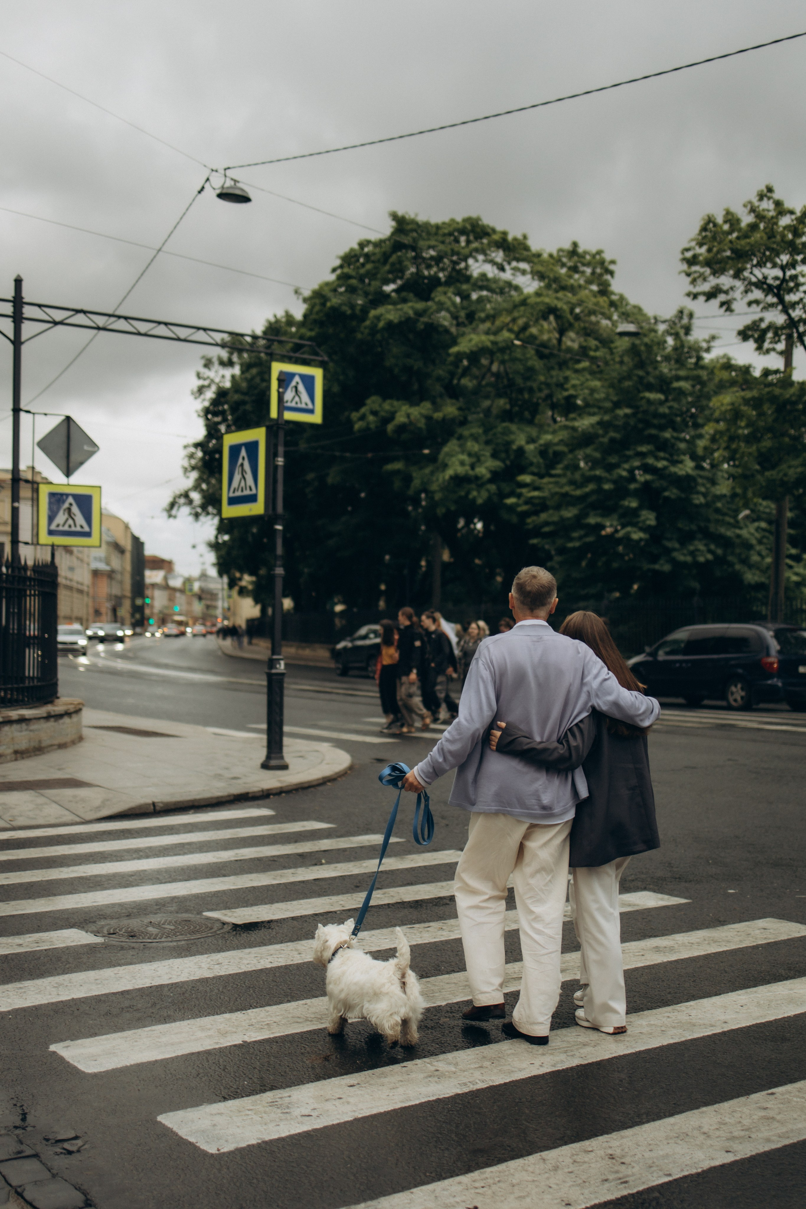 Моника, Мишель, Юлия, Дмитрий и песик Беня. Семейный, домашний, ньюборн фотограф Москва Цветкова Елизавета