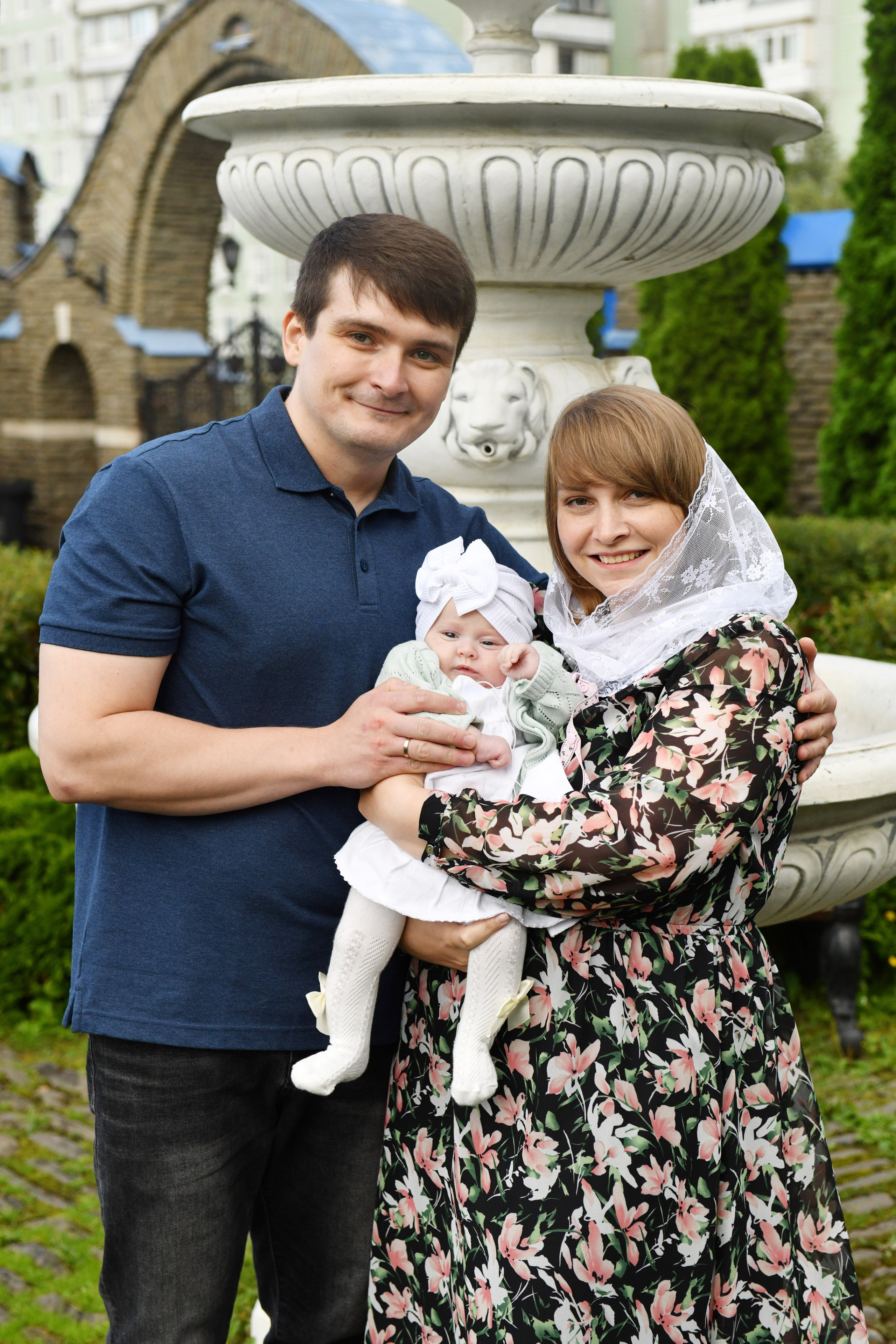 Крещение Марии. Церковь Покрова Пресвятой Богородицы в Ясенево. Свадебный и портретный фотограф в Москве Галина Борисова