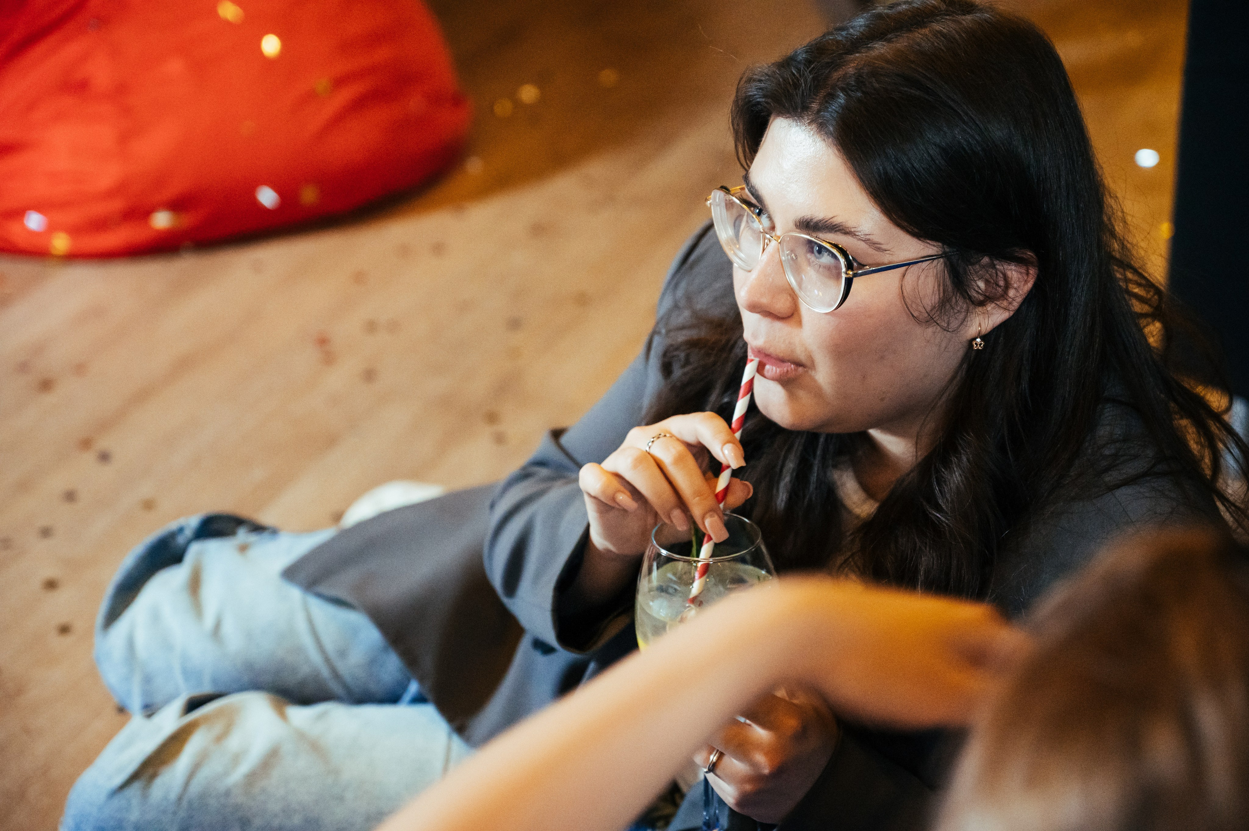 Фотосъёмка корпоратива в офисе в Санкт-Петербурге. Анастасия Петрович фотограф, фотокорреспондент в Москве и Санкт-Петербурге. Фотосъёмка репортажа, мероприятия, корпоративная съёмка, контент