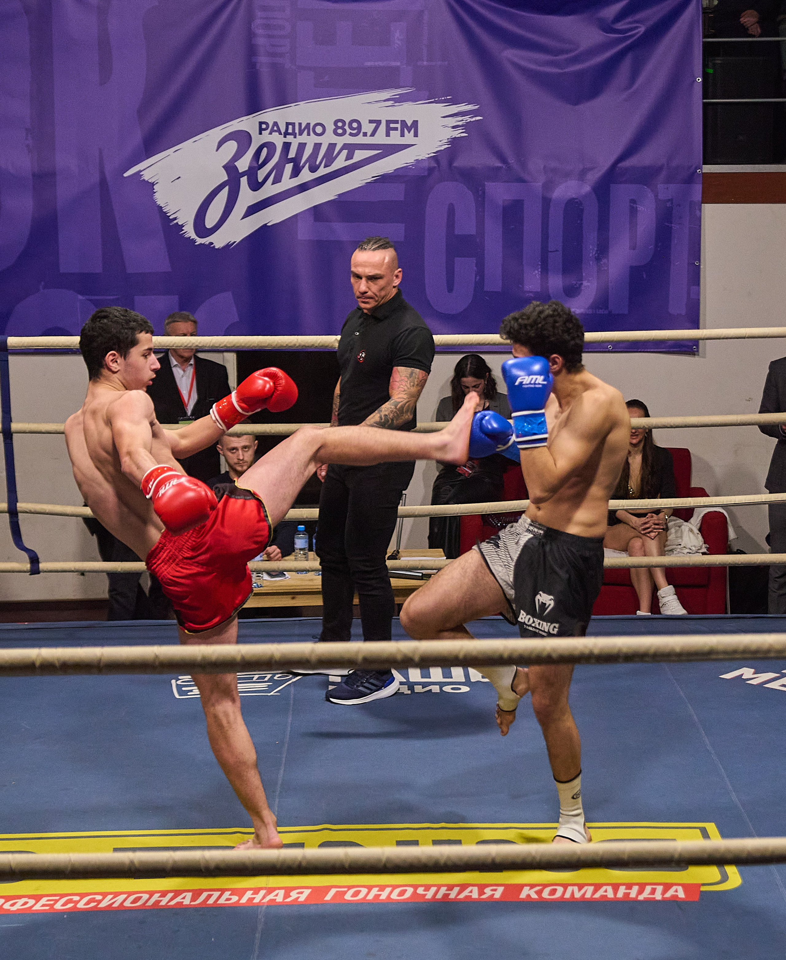 «Ультиматум удара» — бокс. Профессиональный спортивный фотограф в Санкт-Петербурге