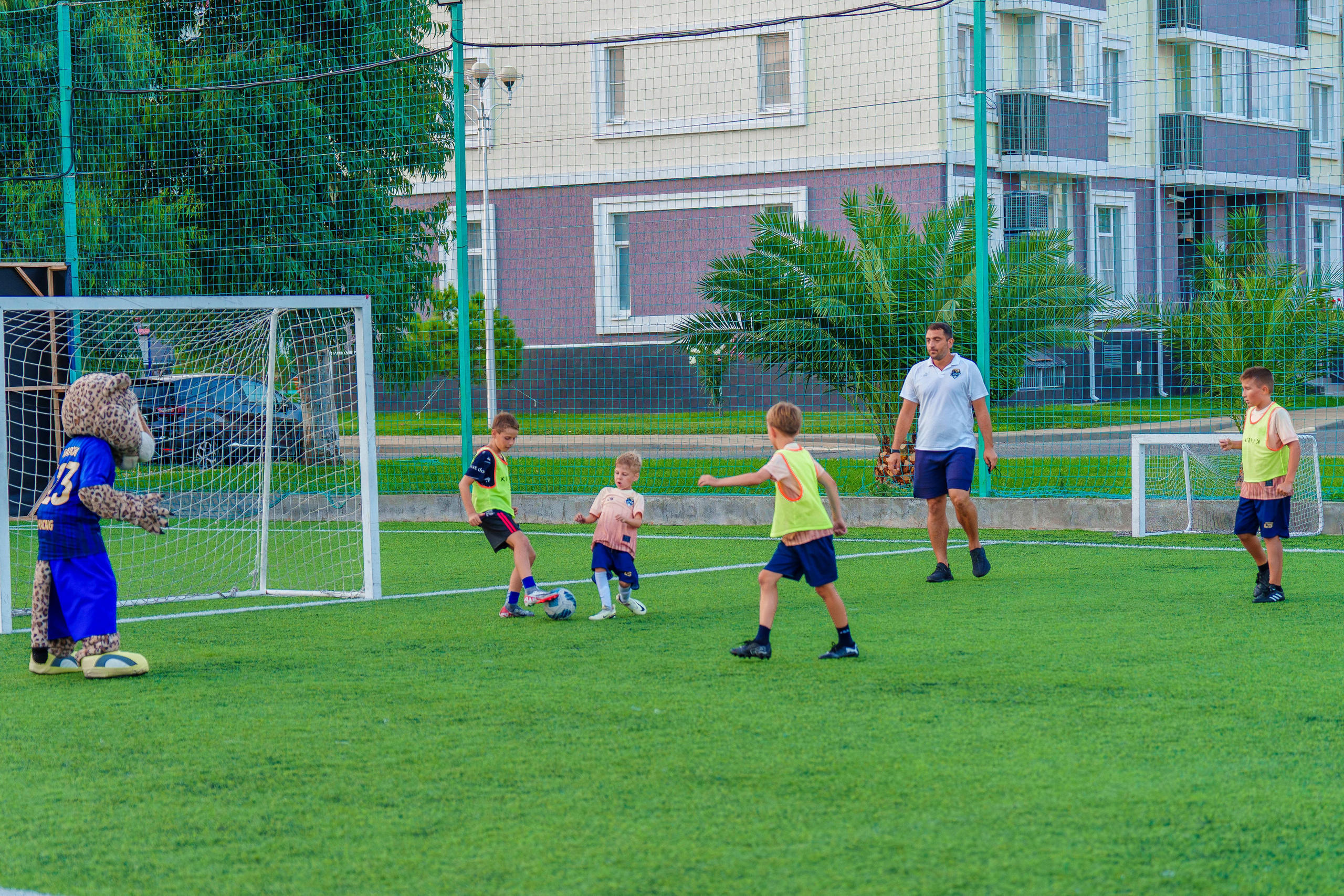 Футбол, тренировки. Фотограф видеограф Геннадий Янбаев в Сочи, Краснодаре