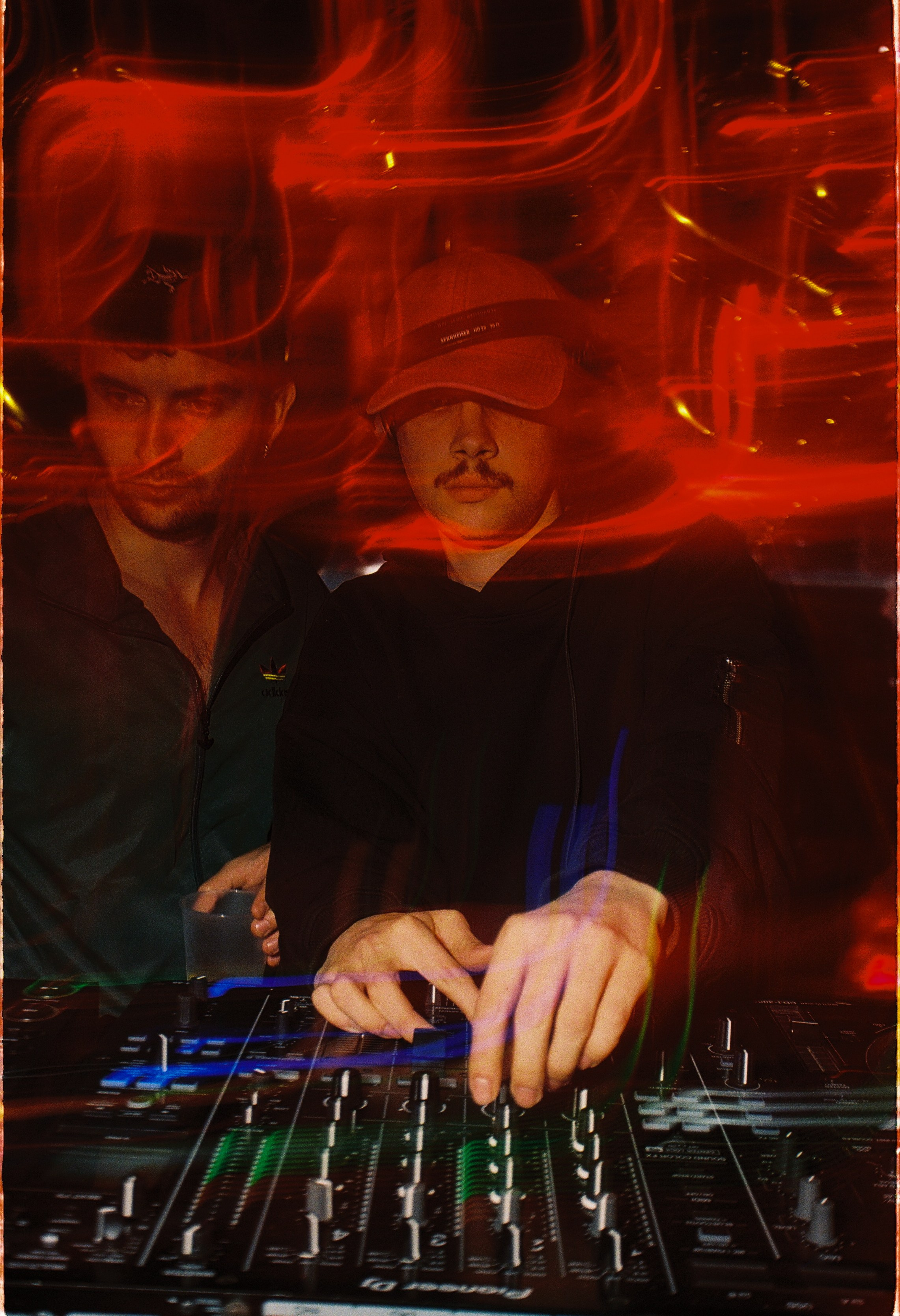 Диско клуб: выпускной. Илья Симонов фотограф москва