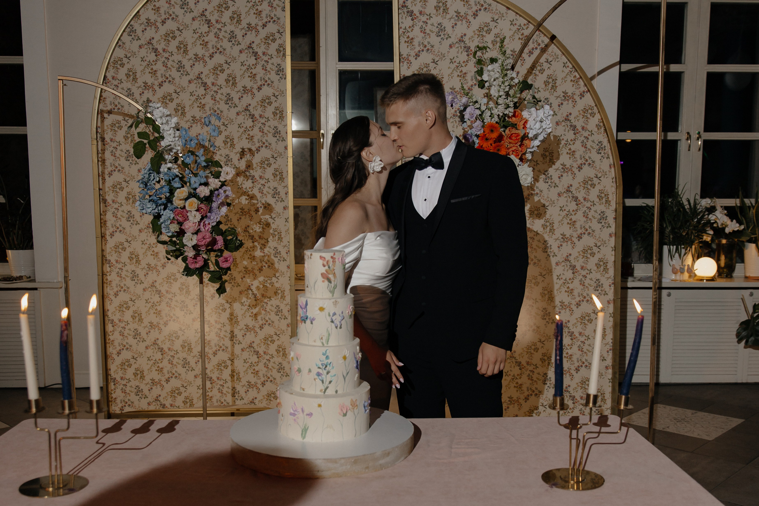 25.08.2024. RETOUCH-HOUSE