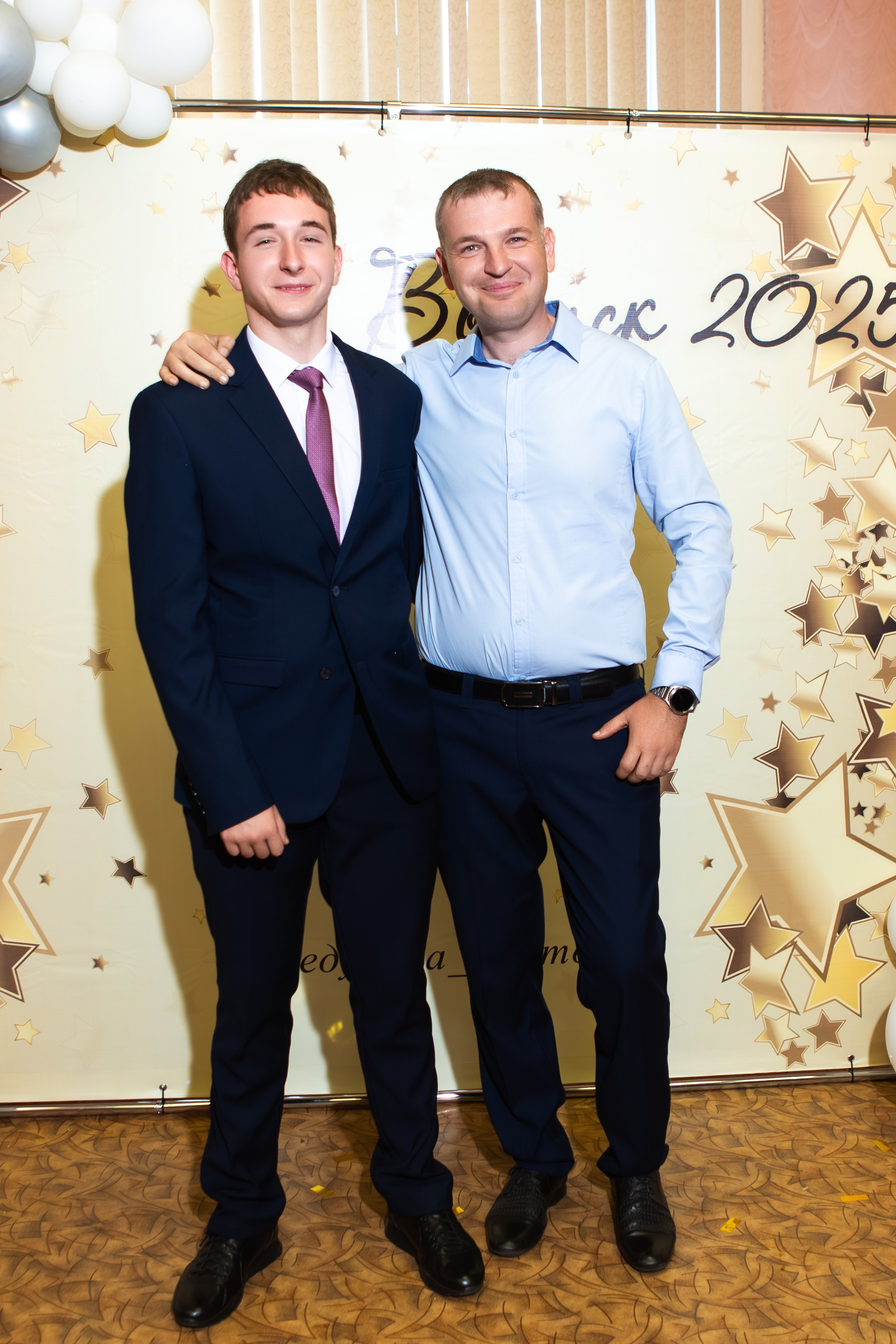 ПОСЛЕДНИЙ ЗВОНОК. ТВОЙ АЛЬБОМ / ТВОИ ПРАВИЛА