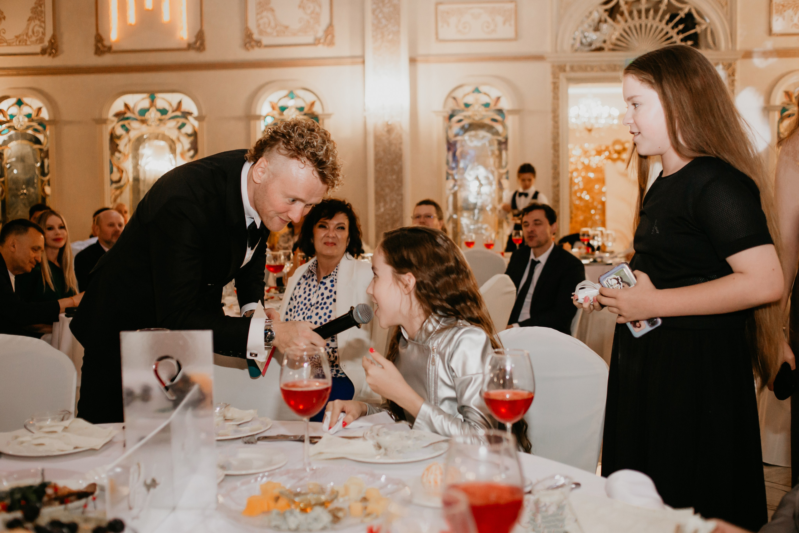 Выпускной. 11 лицей. Фотограф в Челябинске Ополихина Анна