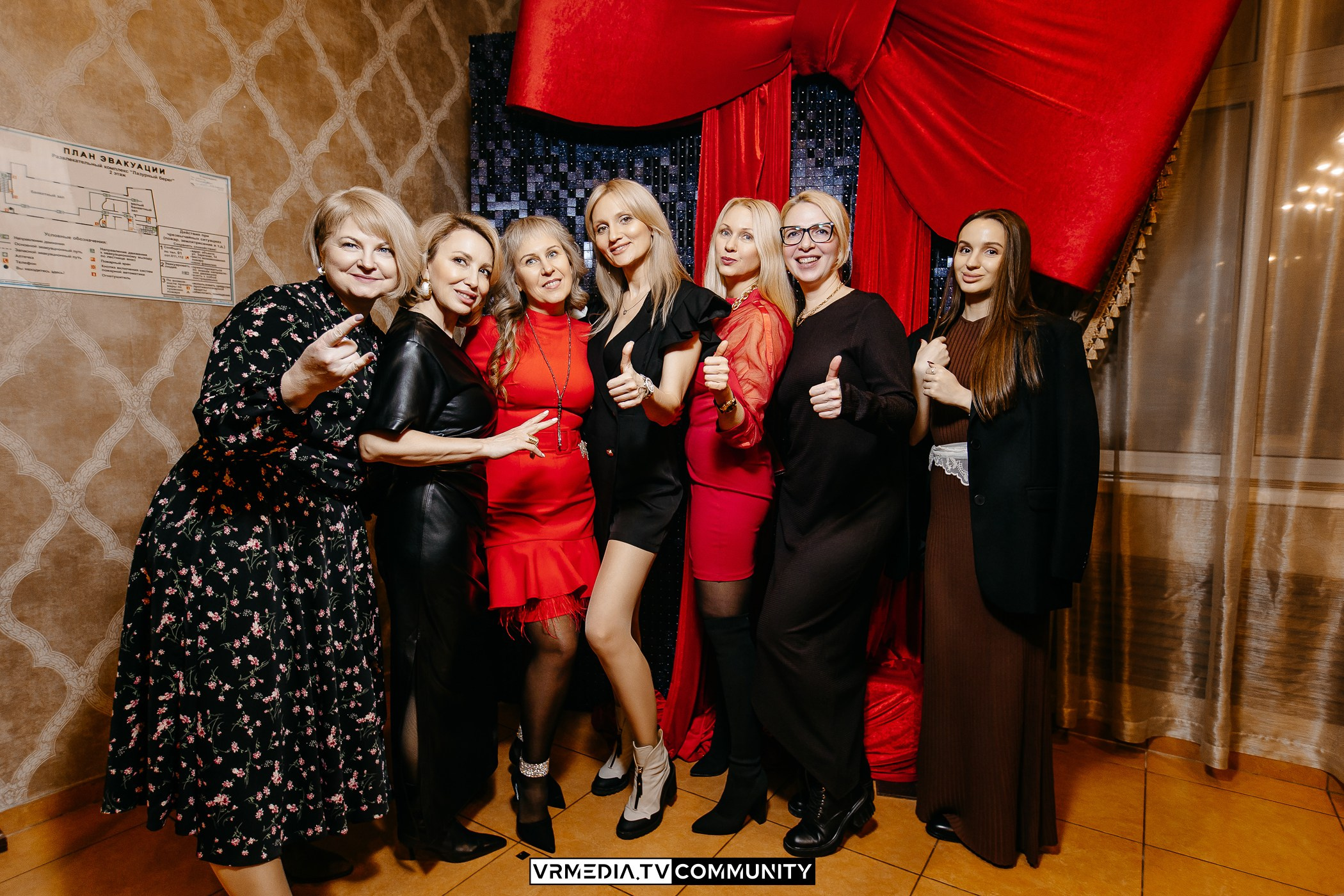 Международный женский день в ресторане «Лазурный Берег»