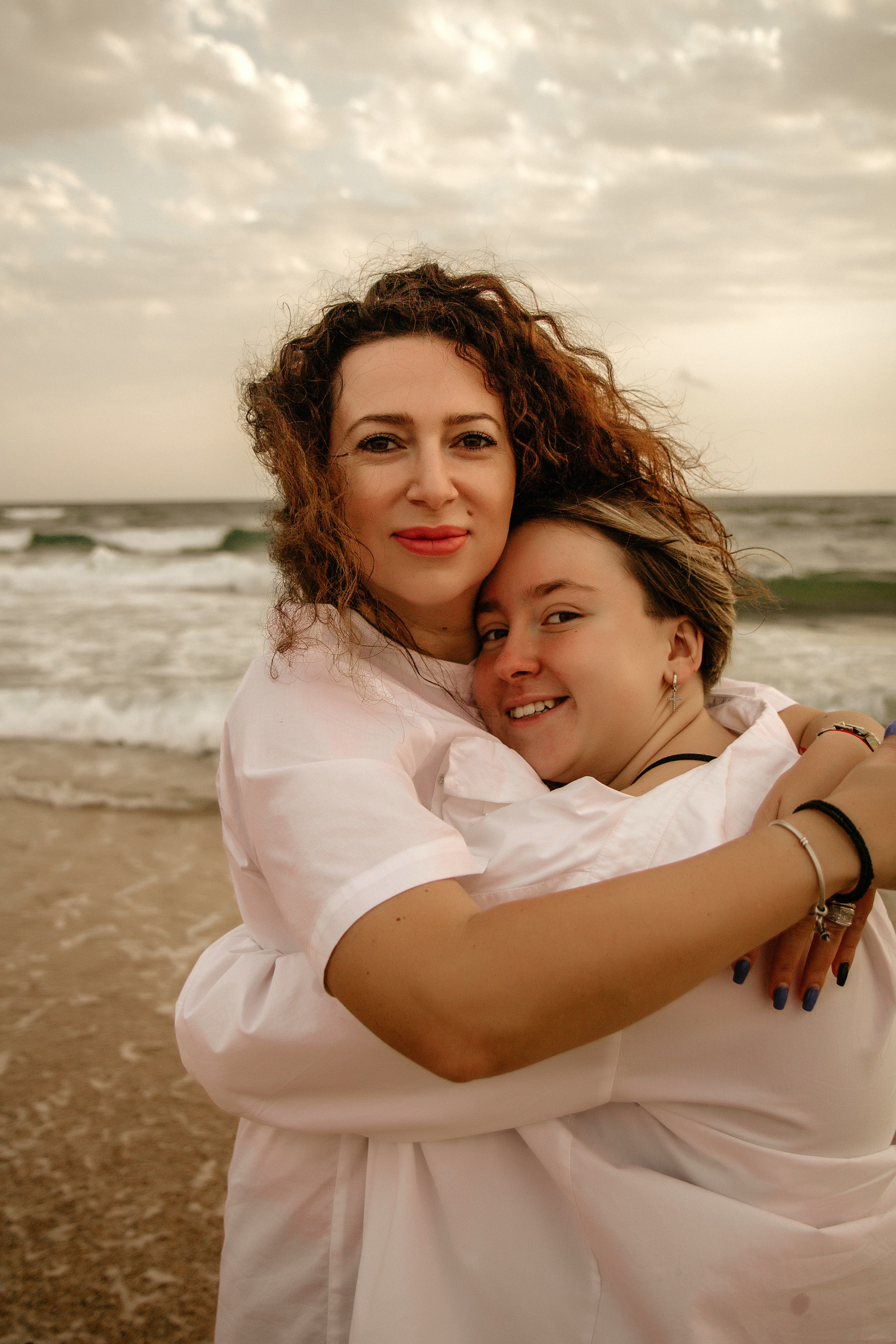 Ксения и Даша — ветер в волосах. Семейный фотограф Новороссийск, Анапа, Геленджик — Юлия Давыдова