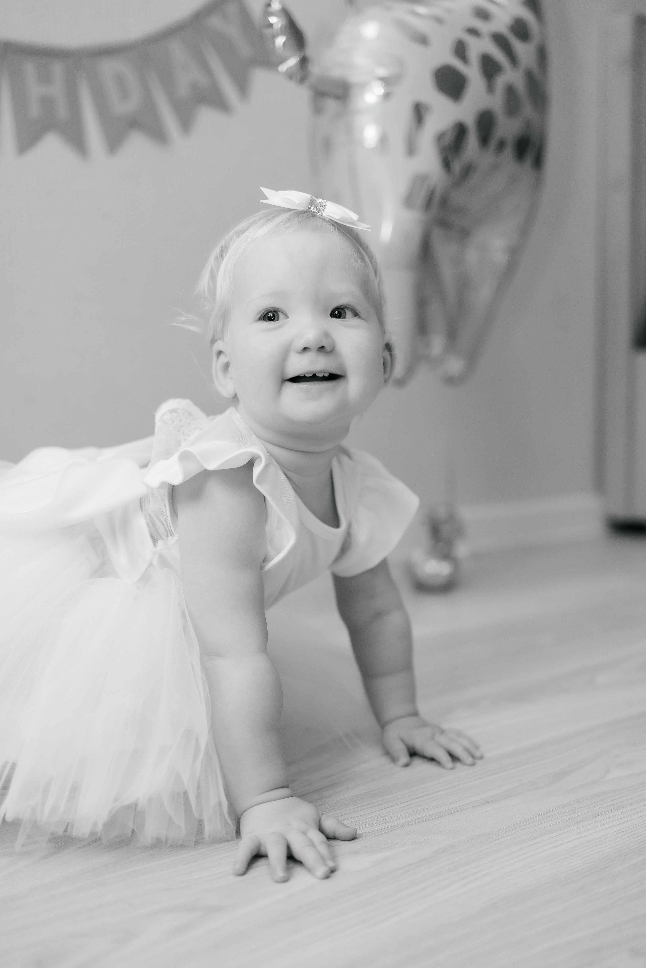 1 годик Еве (домашняя съемка). Профессиональный фотограф Кристина Искусных. Талдом- Москва