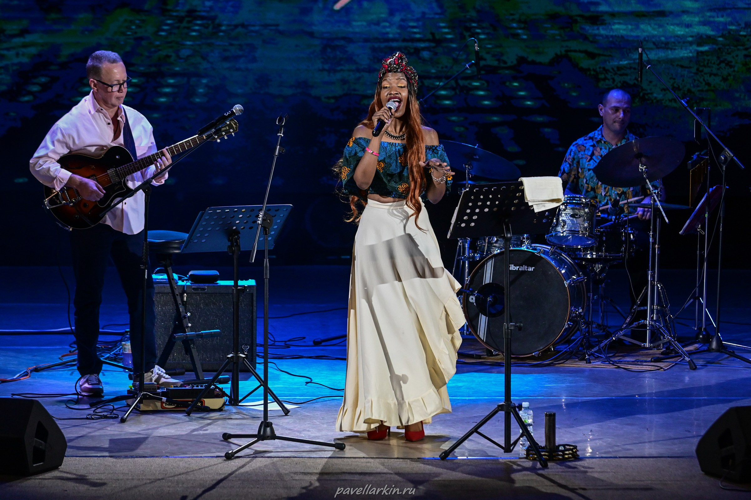 Wendy Kay и Сергей Коренев Project концерт в Новороссийске. Спортивный фотограф, фотожурналист Павел Ларькин