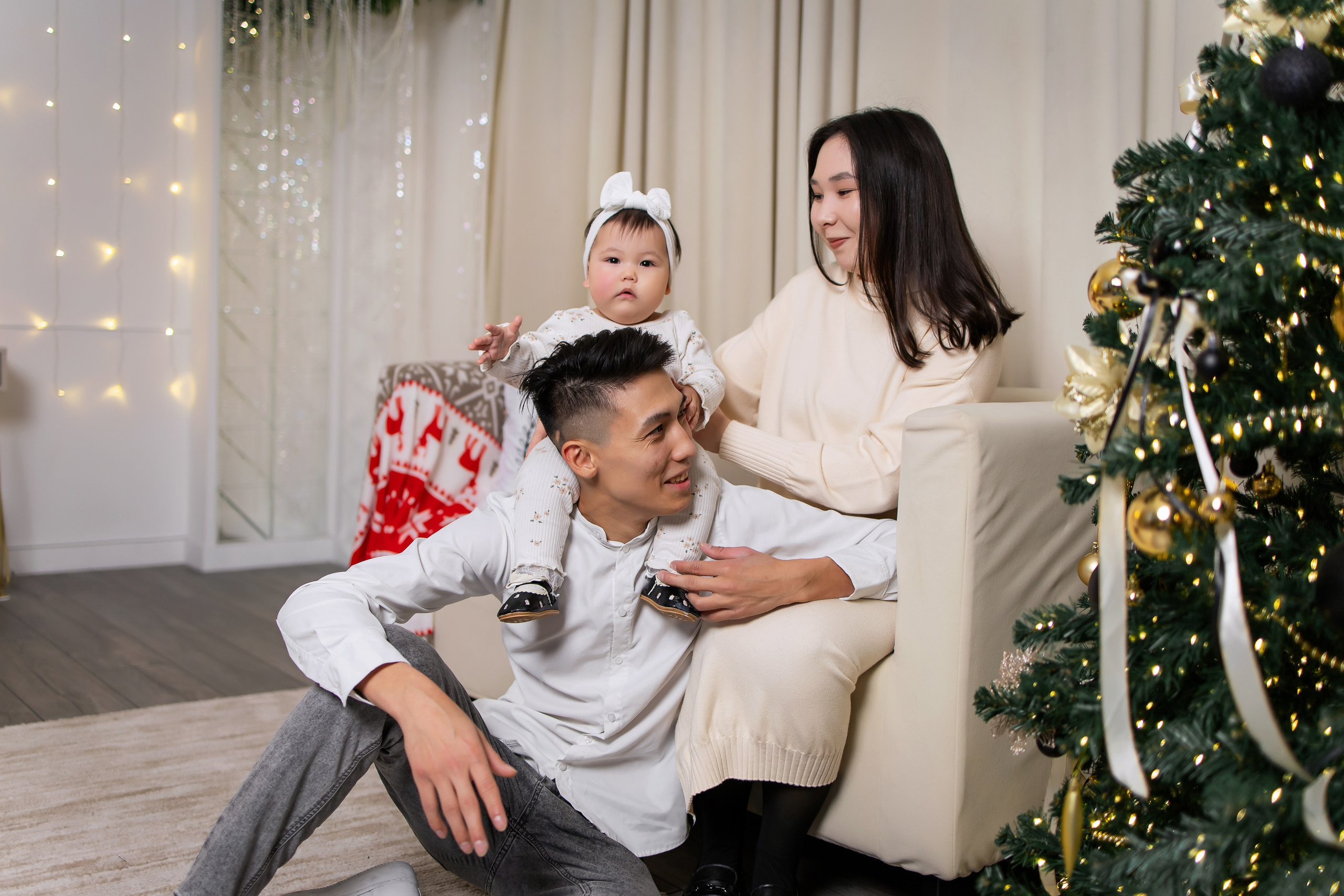 Ваши фотографии. Интерьерная фотостудия Background в Омске