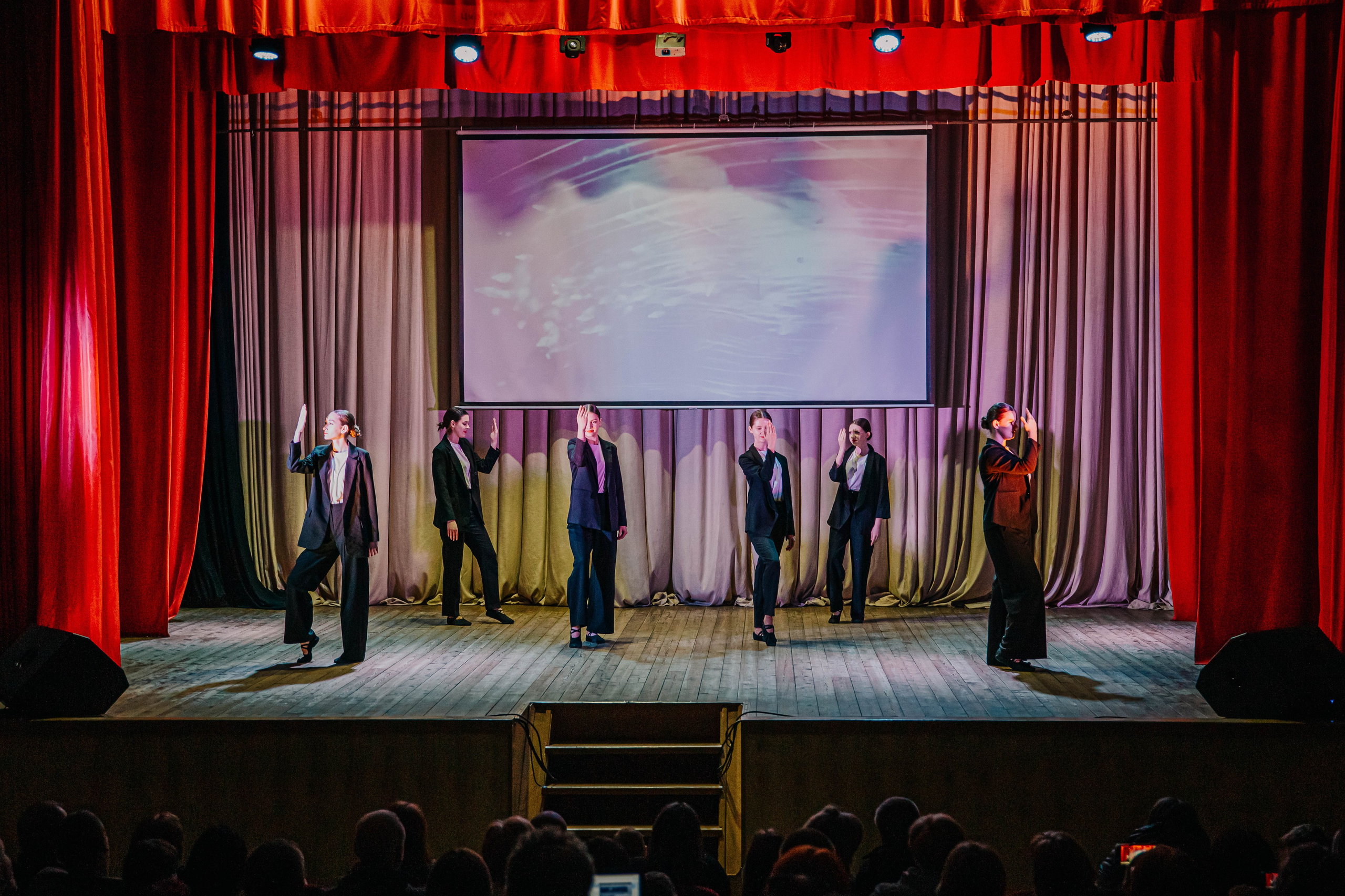 Отчетный концерт хореографического коллектива Пульс!. Фотограф Дарья Маташкова