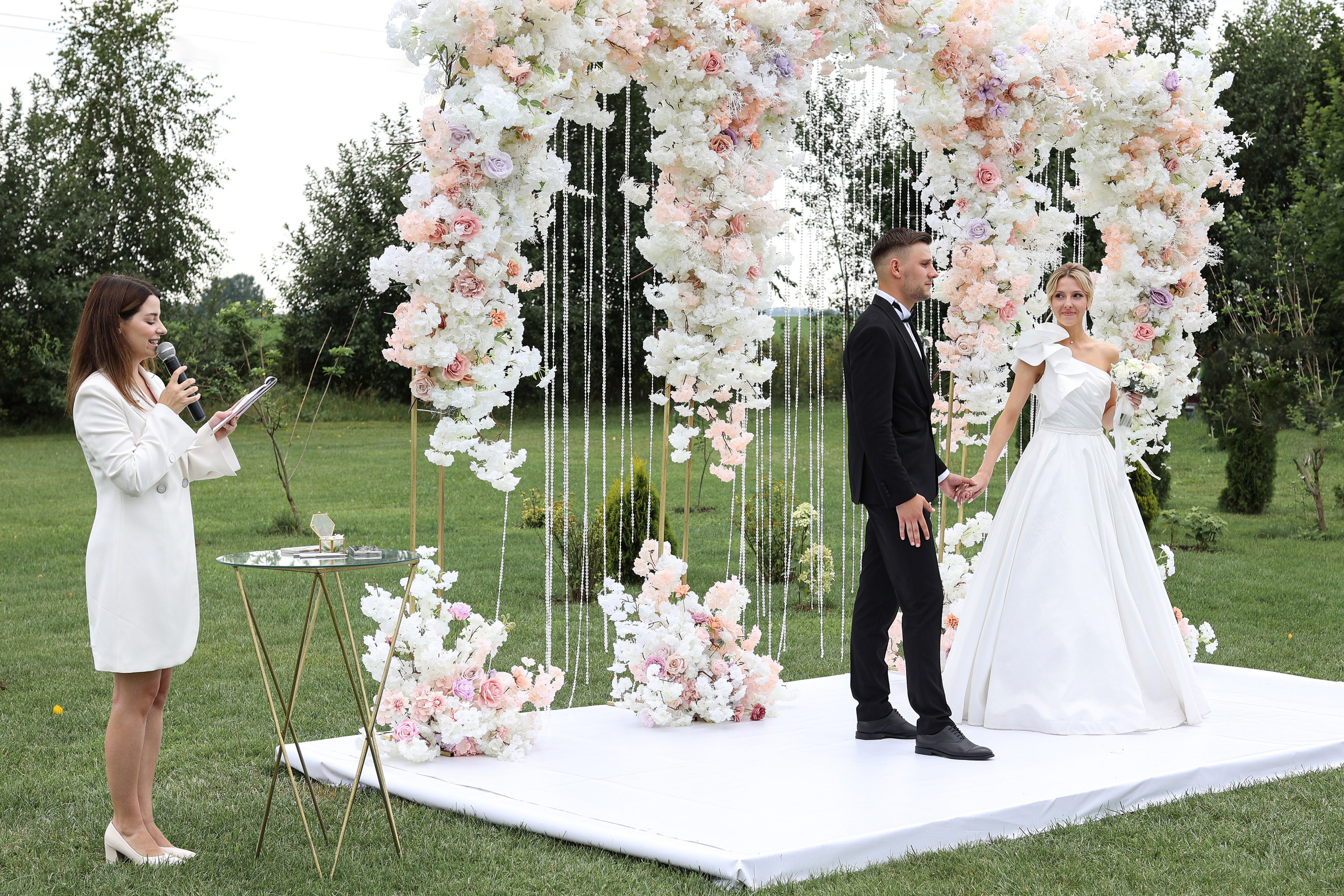 Ярик и Полина. Свадебные фотограф и видеограф в Минске Голдосовы Марина и Вадим