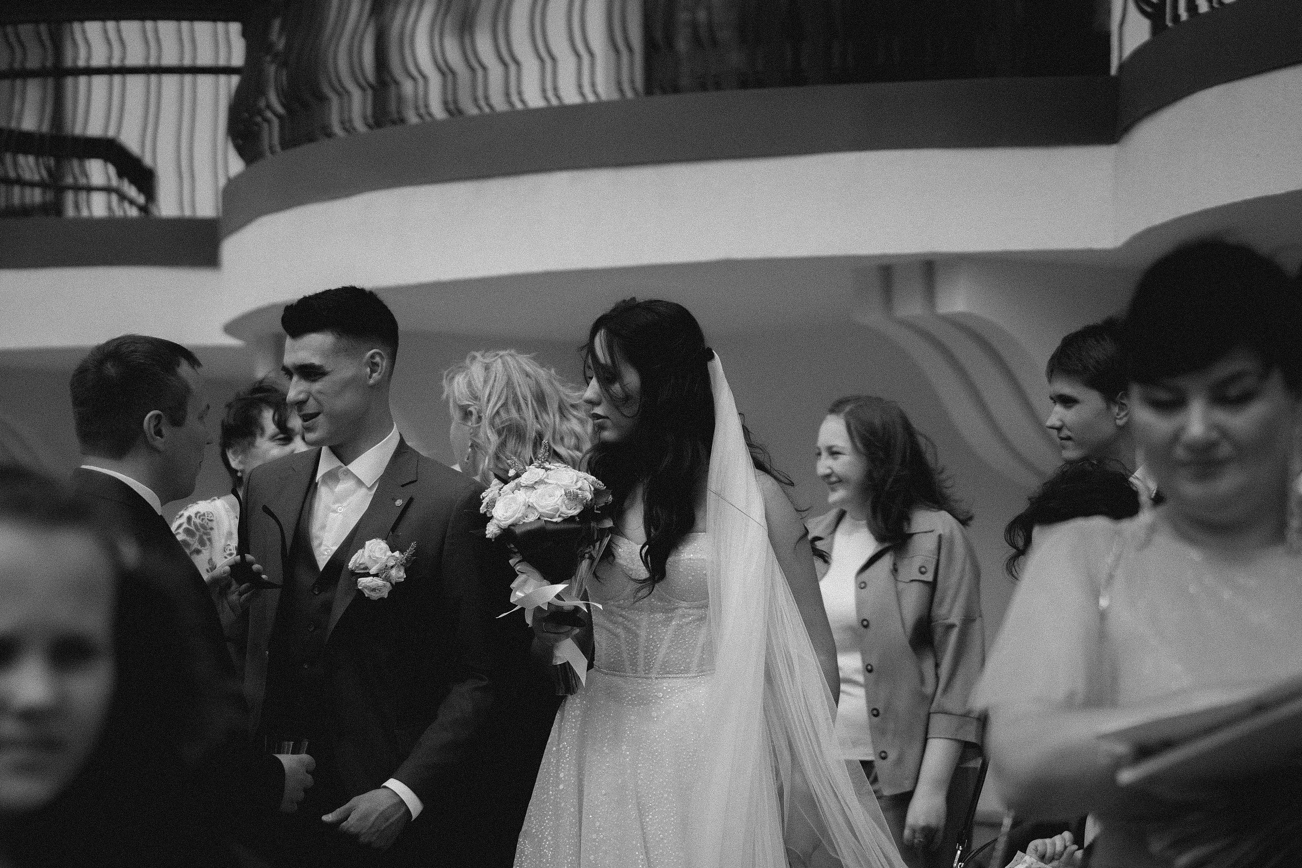 Свадебная фотосессия регистрации брака в Управление ЗАГС Свердловской области в городе Верхняя Пышма