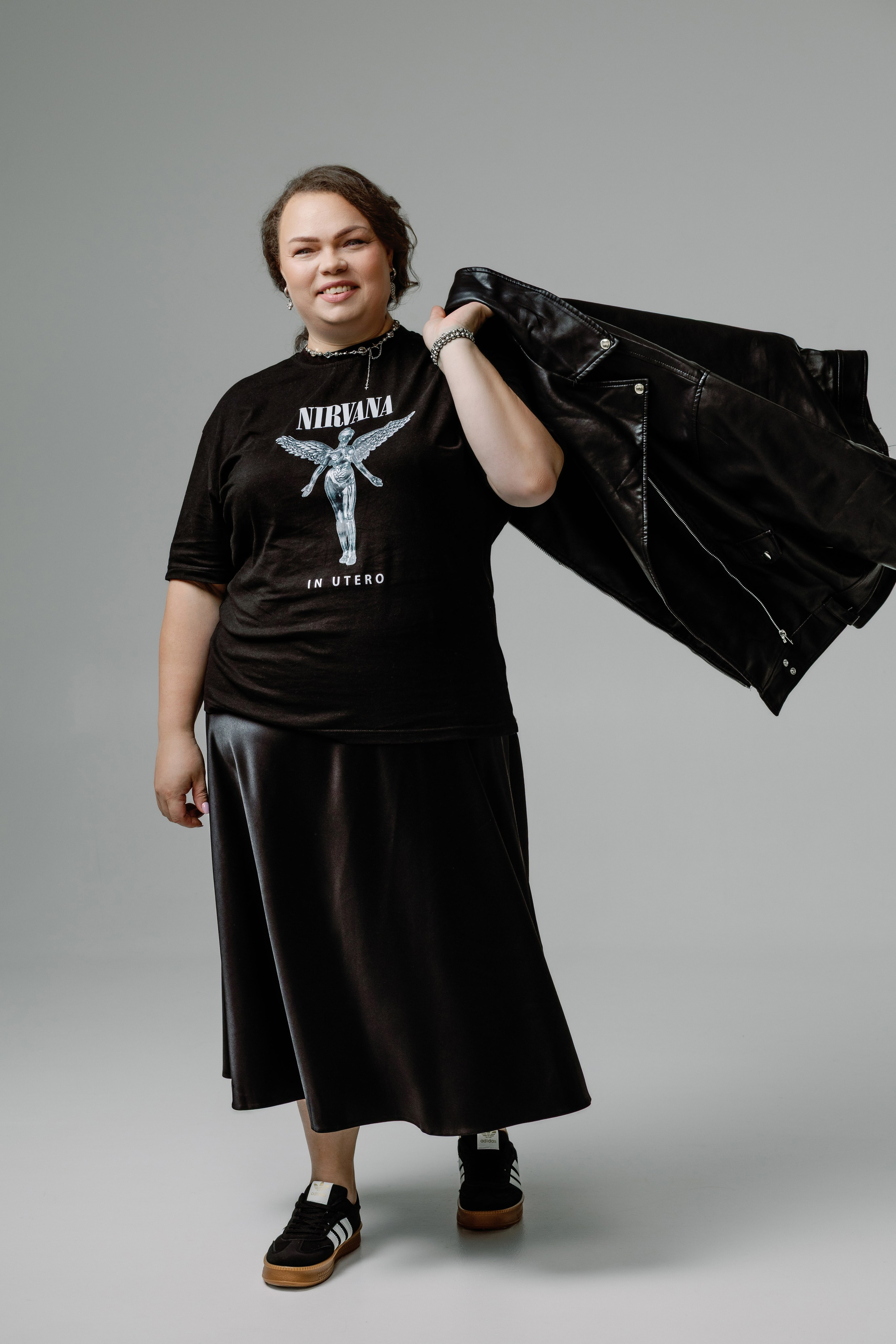 Женская портретная фотосессия в студии в городе Ростове-на-Дону