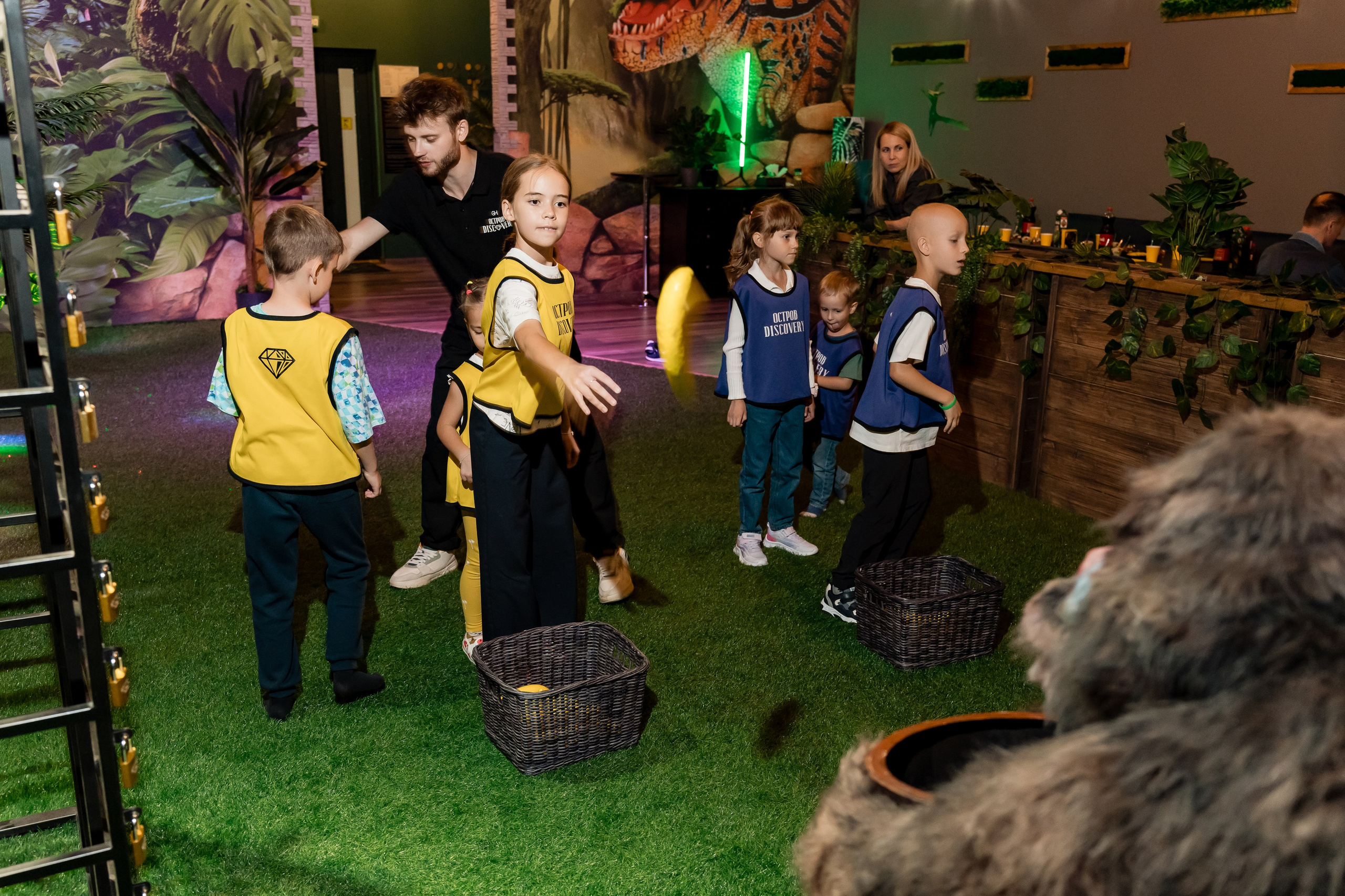 С Днем Рождения, Гена! Остров Discovery