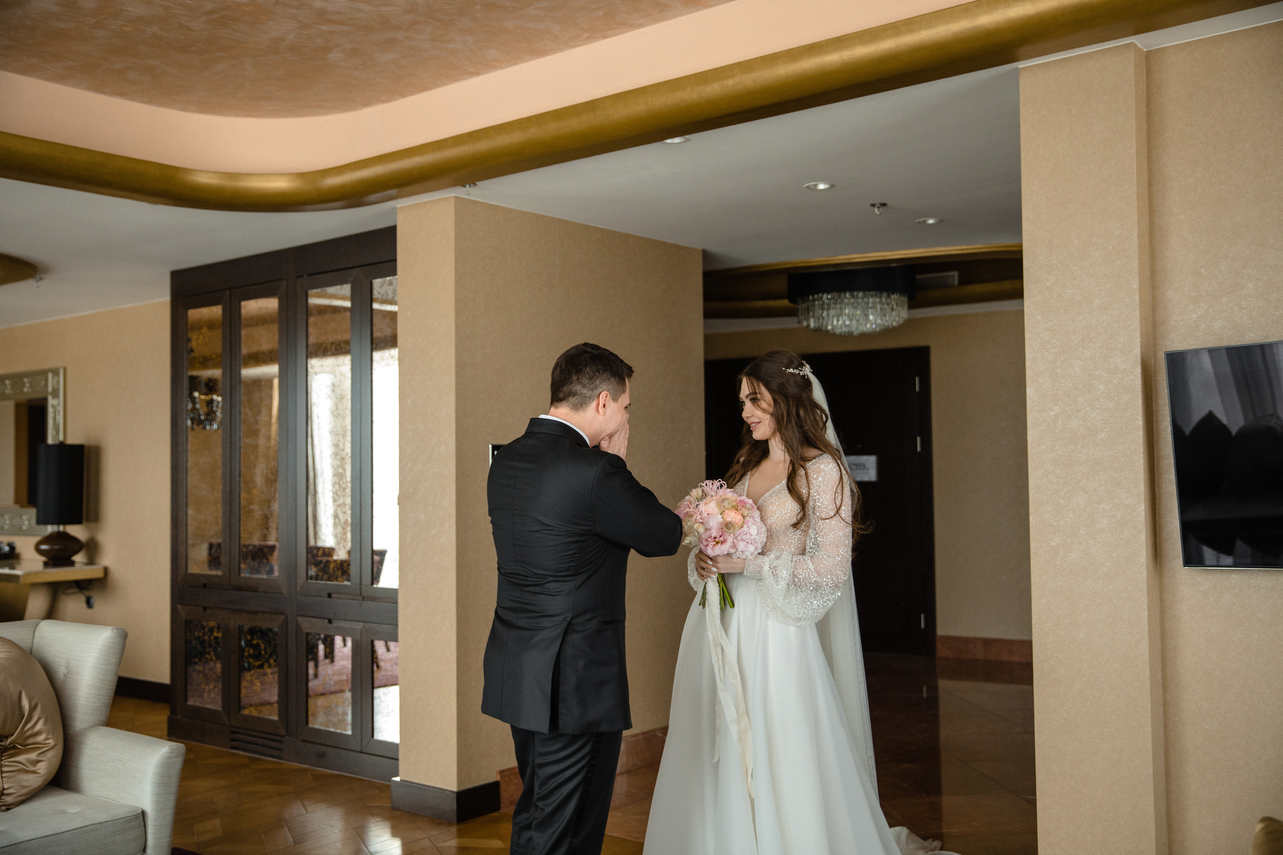 Анонс со свадьбы Алексей и Александра. Свадебный фотограф в Алматы Николай Киреев