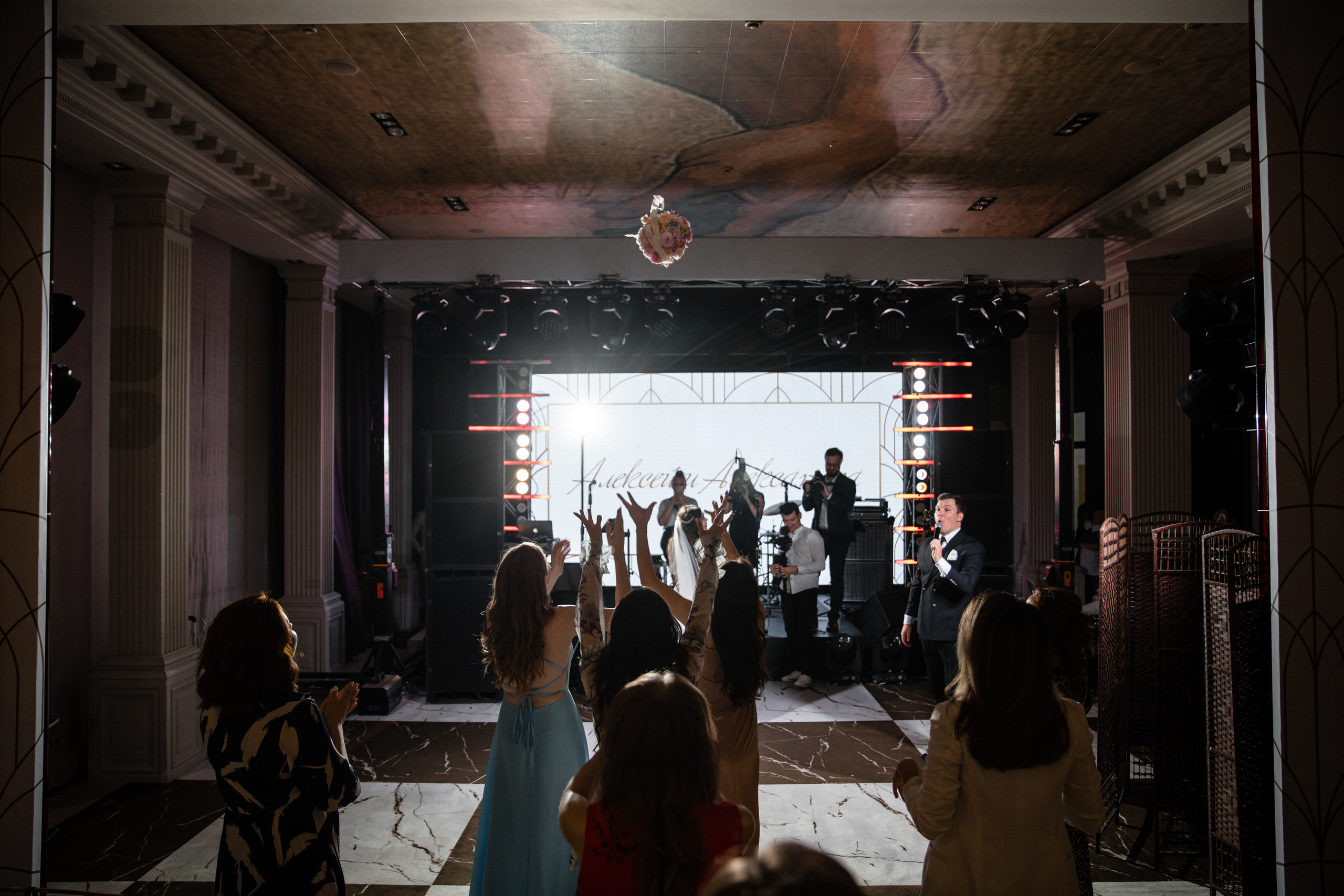 Анонс со свадьбы Алексей и Александра. Свадебный фотограф в Алматы Николай Киреев