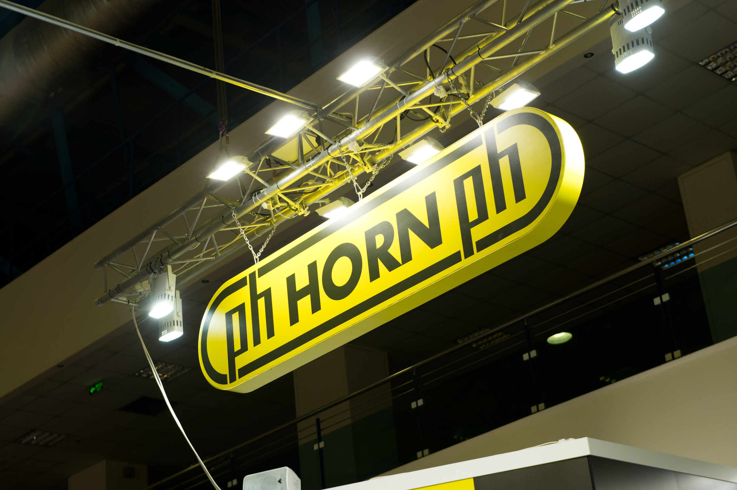 Обзор стенда HORN в рамках выставки «Металлообработка». Репортажный фотограф и видеограф Слава Думчев. Тимбилдинги, отчетники, корпоративы