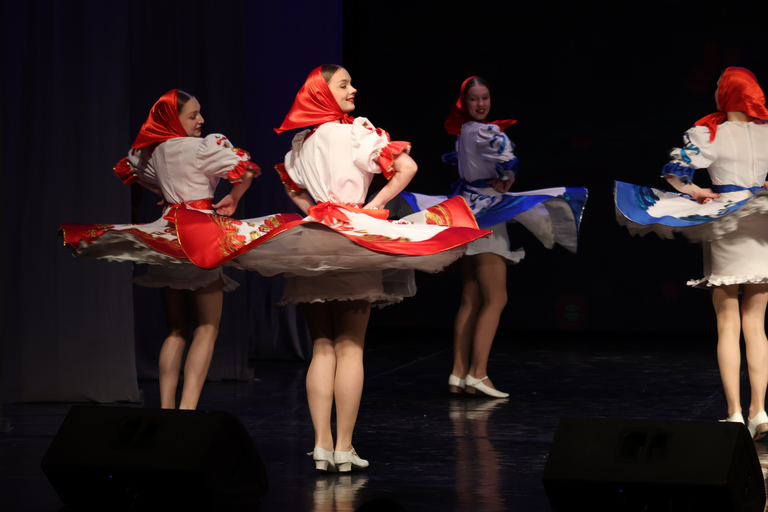 13 апреля, г. Томск. Золотое яблочко