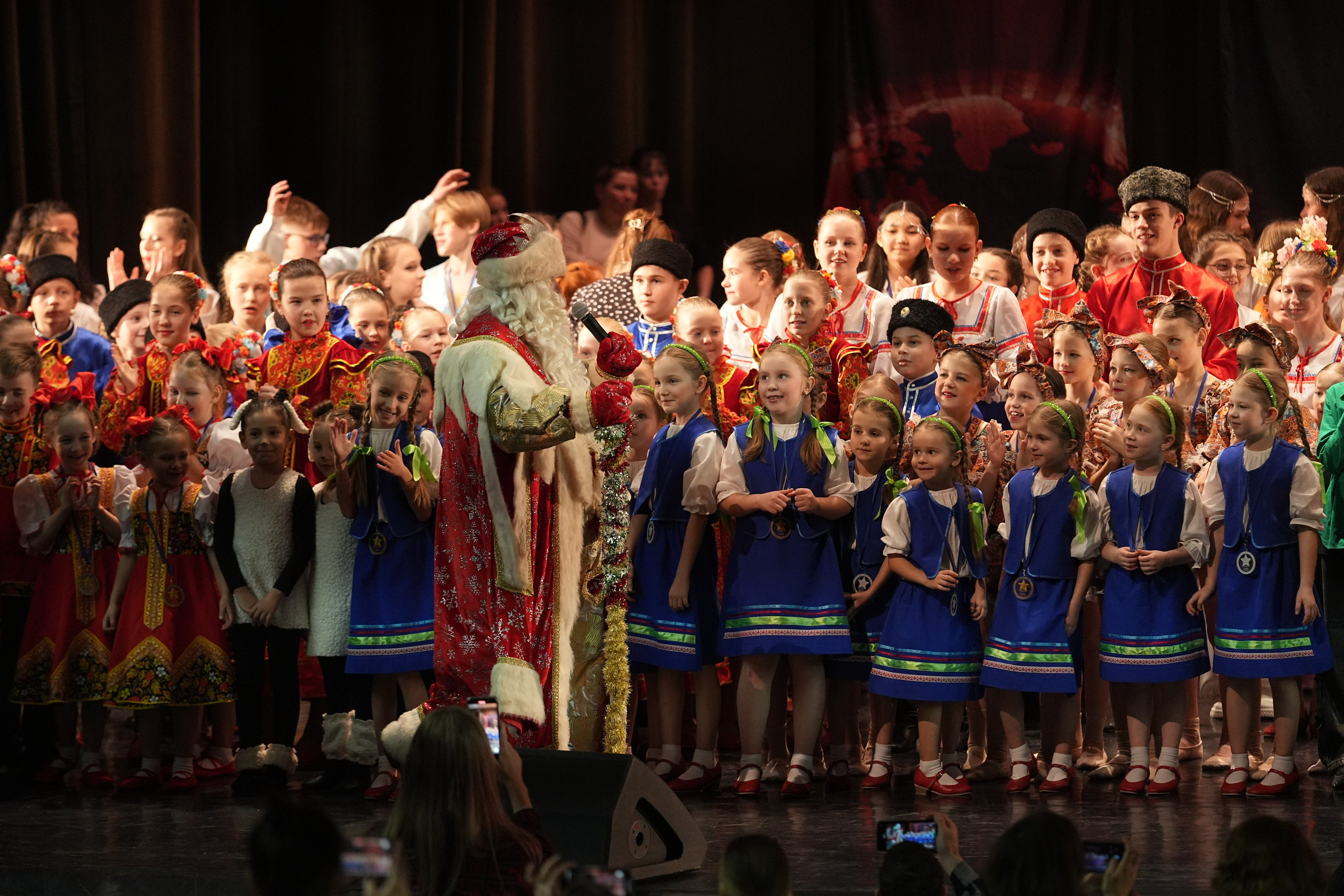 7 декабря, блок 2, г. Москва. Золотое яблочко