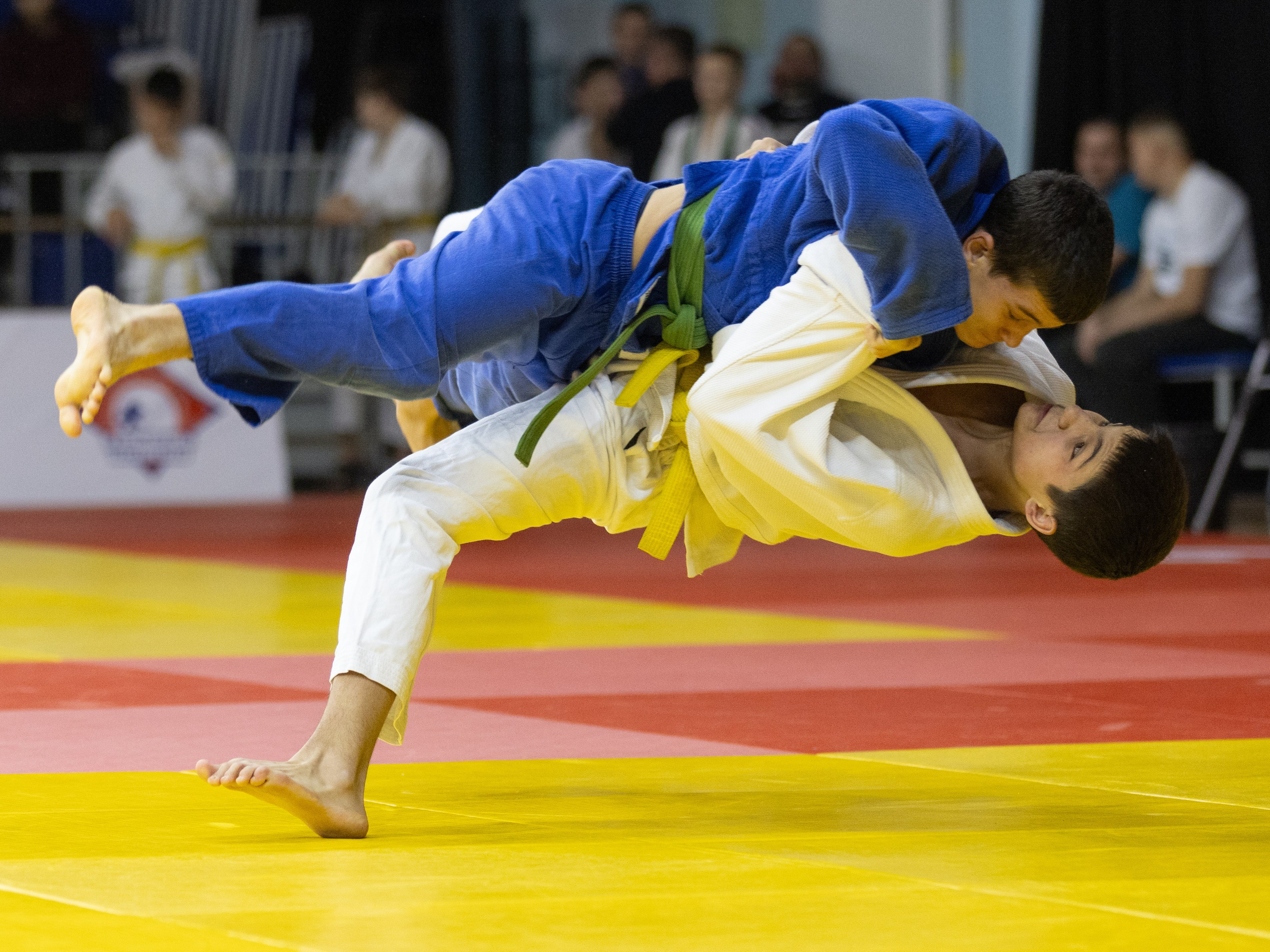 Отзывы. Спортивный фотограф в Тюмени Гудованый Алексей