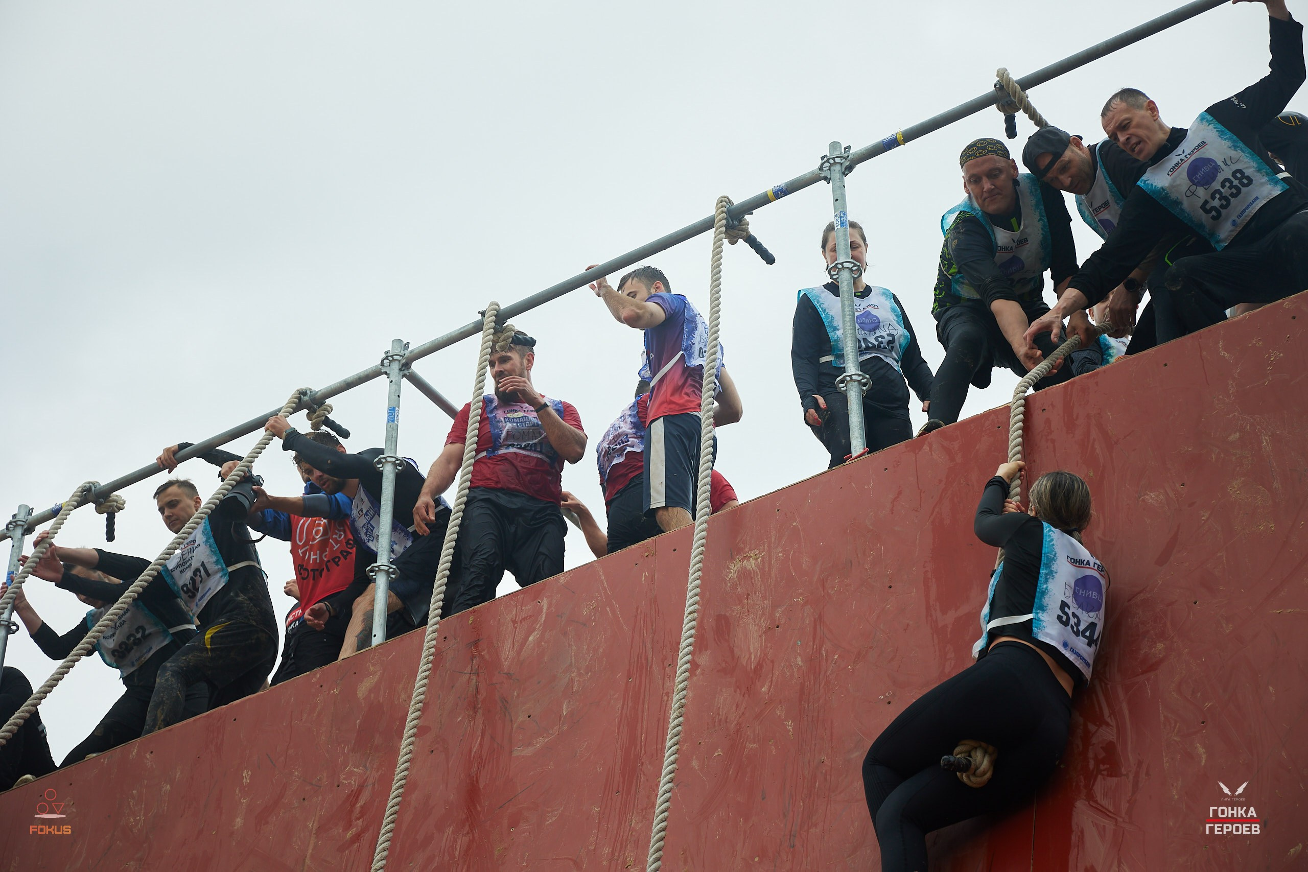 Репортаж с гонки героев 2025 год Мулино. Спортивный фотограф Некрасов Денис