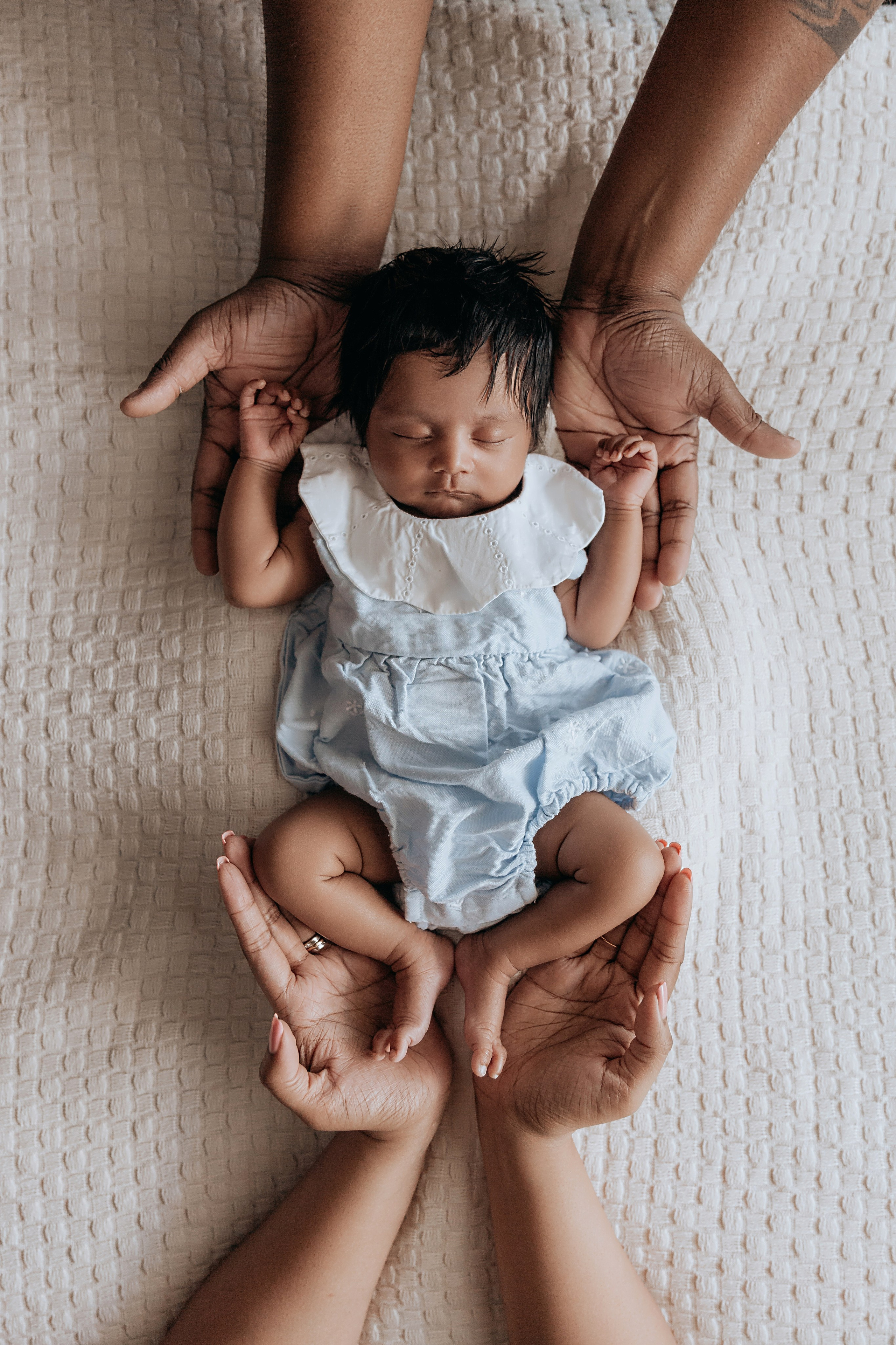 Elegant Newborn Photography Dubai | Timeless Beauty