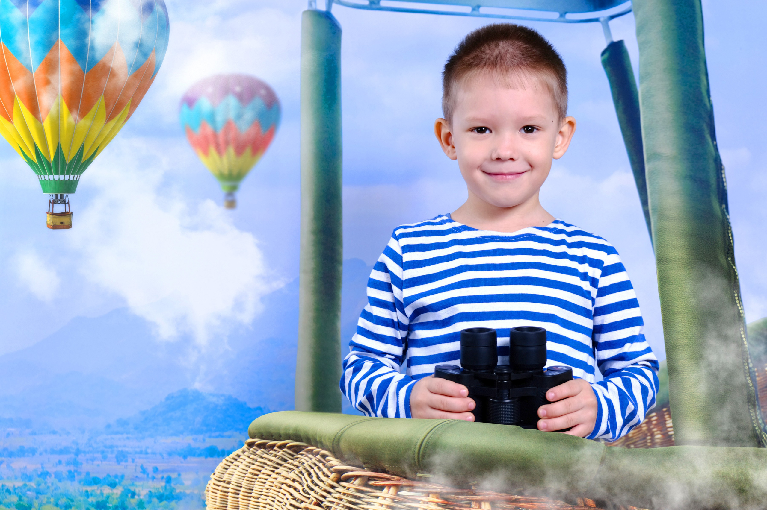 На самокате. ФотоАрт