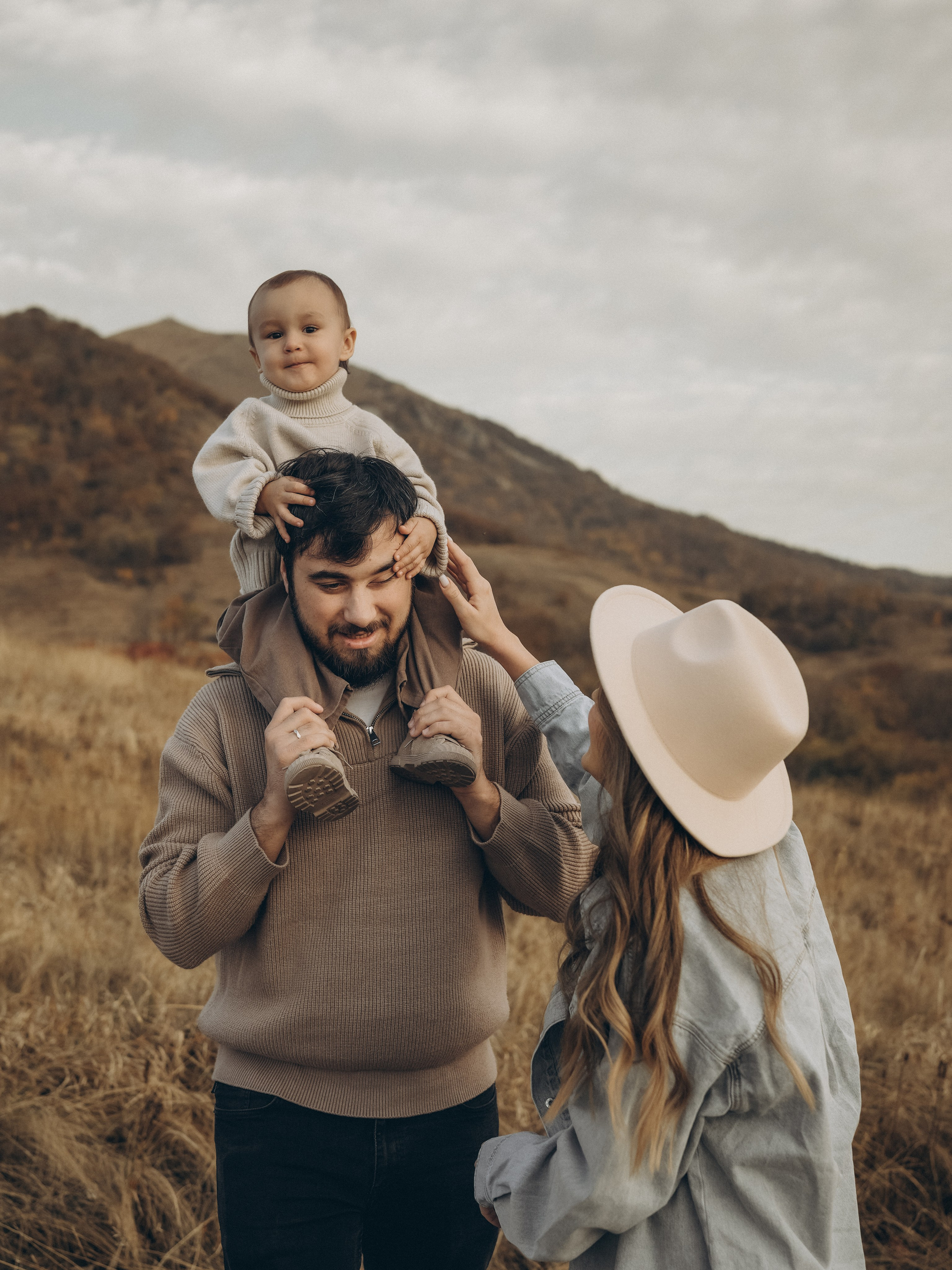 Семейная съемка Гаяны, Аркадия и малыша Самуила. Свадебный фотограф Ирина Беляева Пятигорск|Кисловодск|Эльбрус|Домбай
