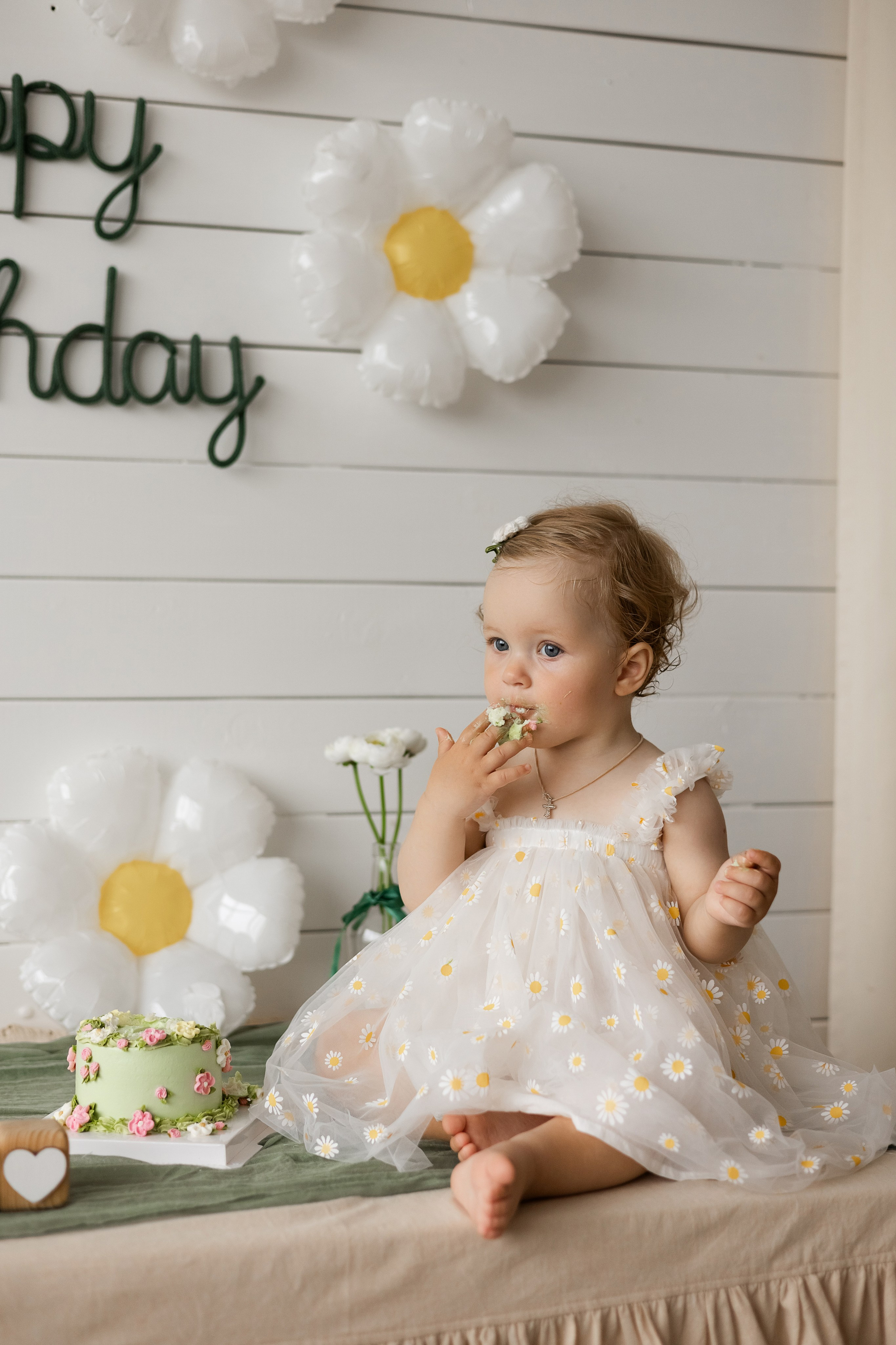 Съемка годовасия в студии NEW STORY. Семейный фотограф в Екатеринбурге Маргарита Курносова