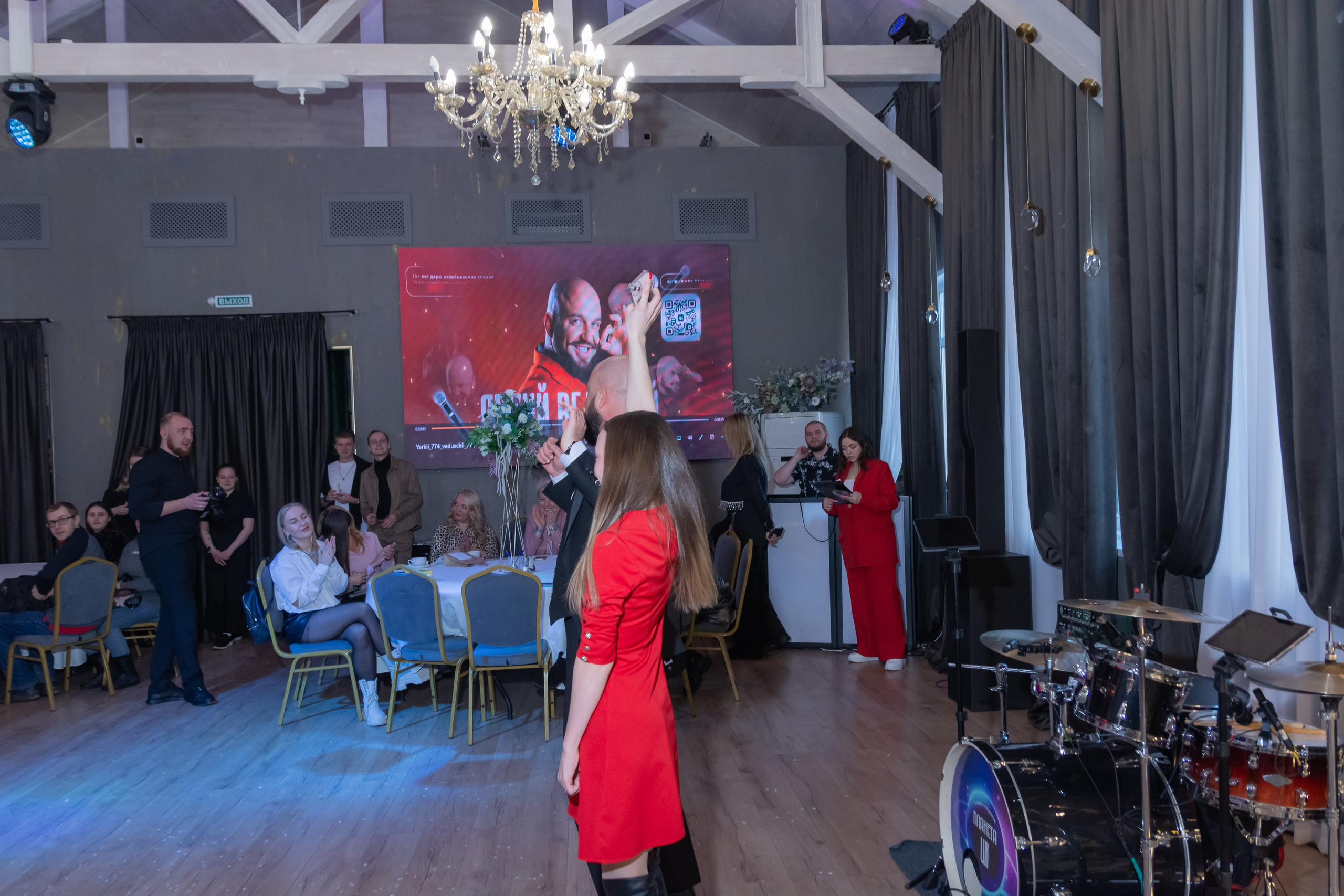 Свадебное чаепитие для молодоженов