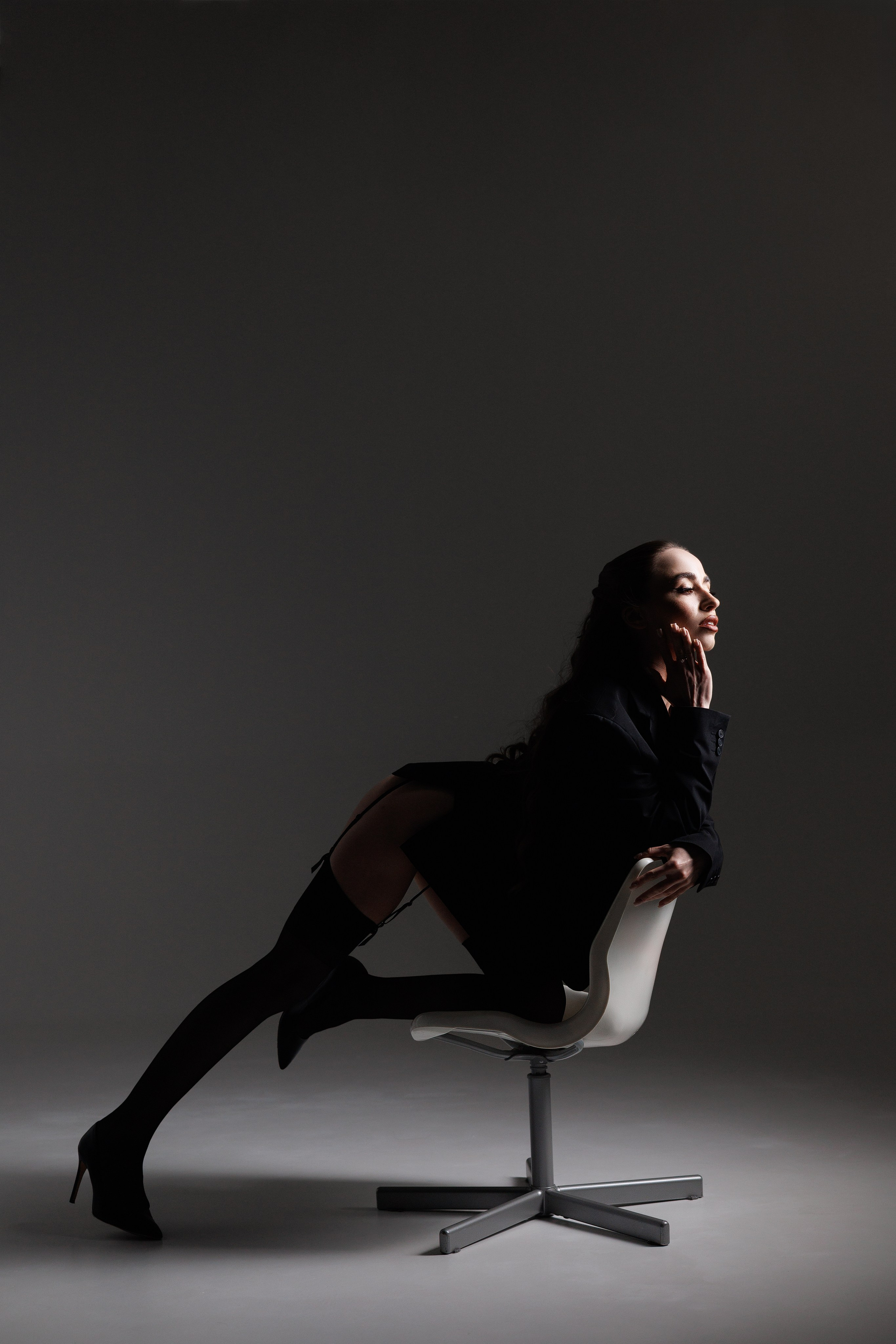 Женский портрет в студии. Фотограф Минск